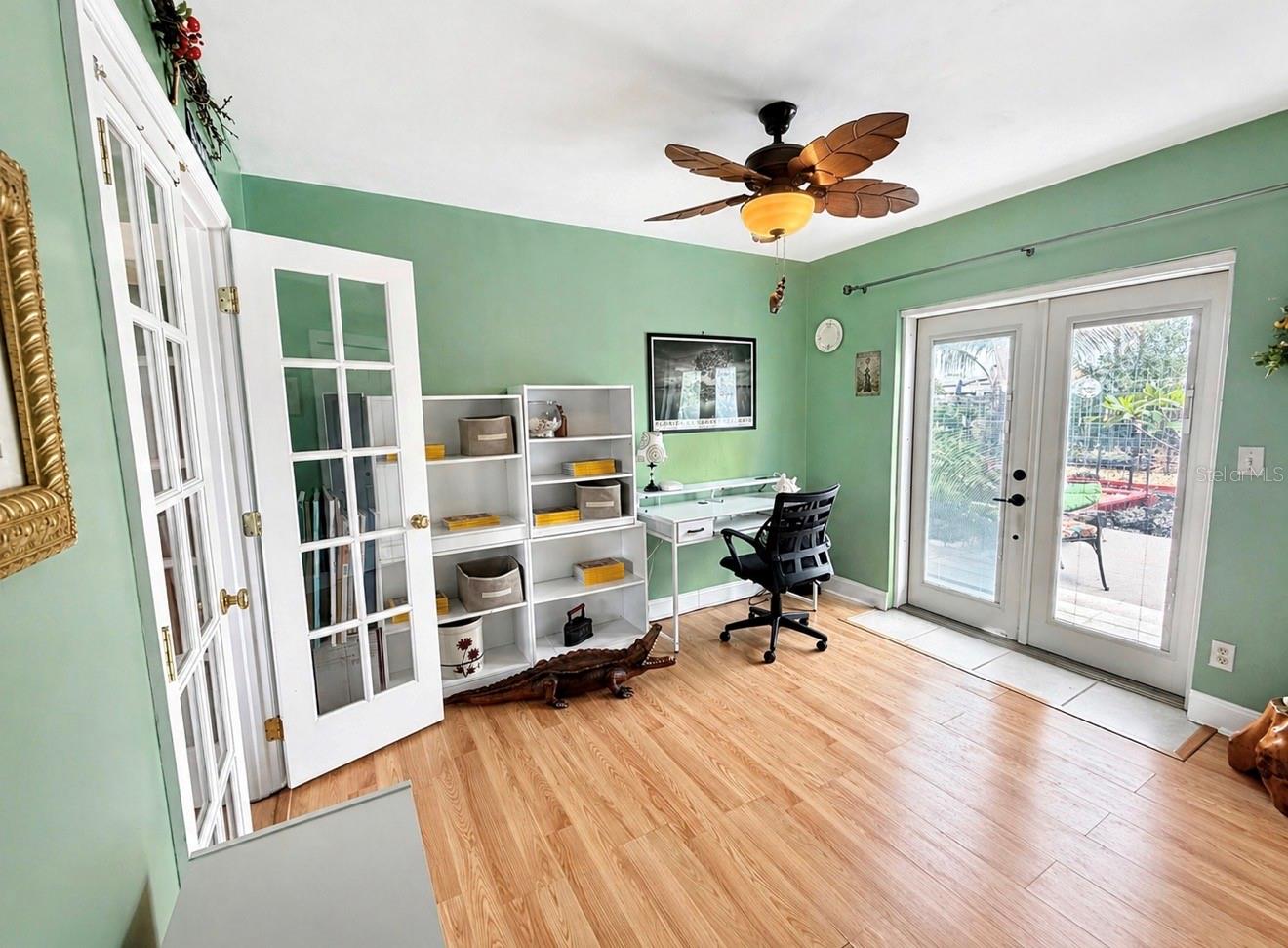 1320 LAUREL AVE, VENICE, FL, 34285