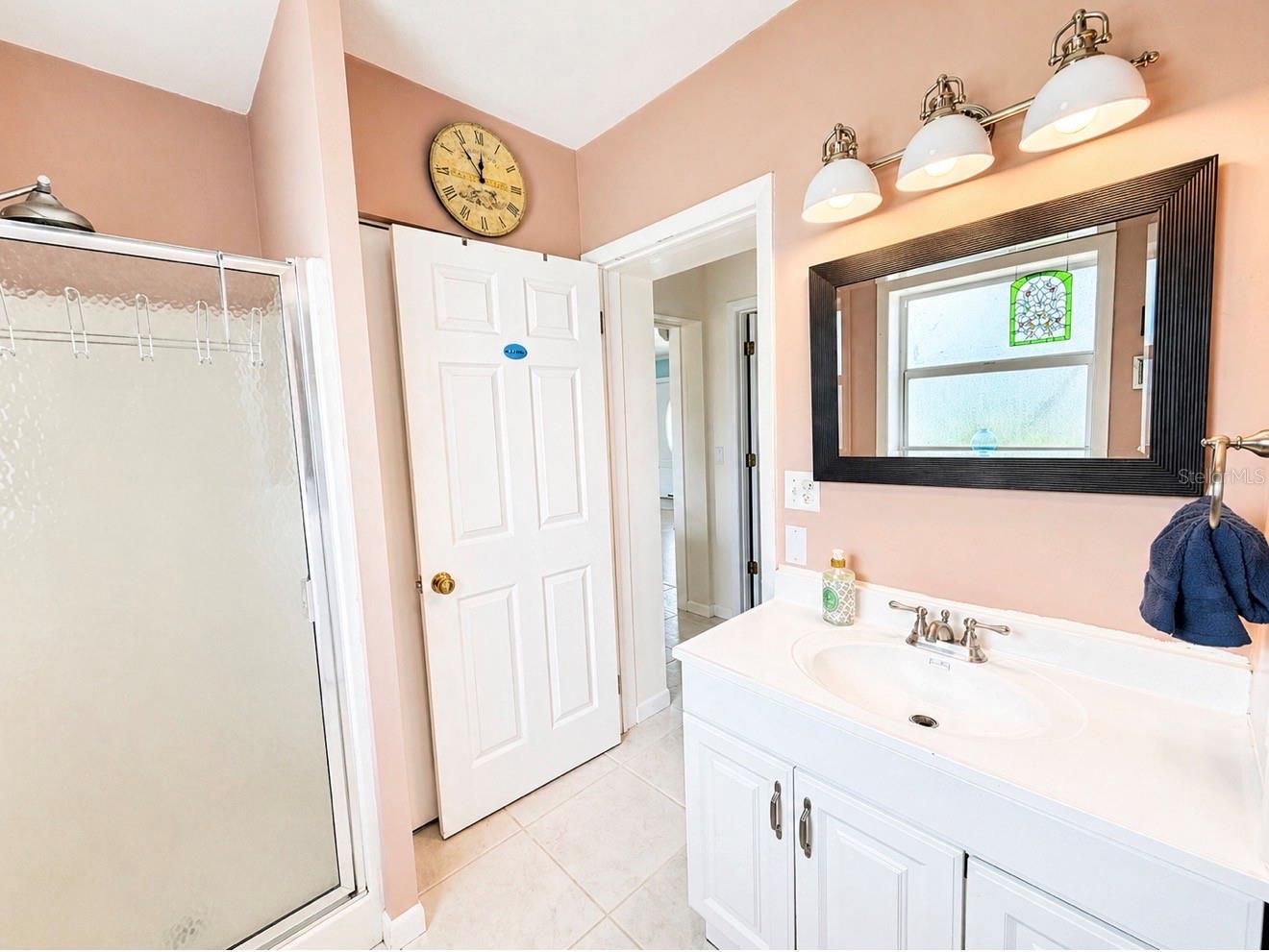 1320 LAUREL AVE, VENICE, FL, 34285