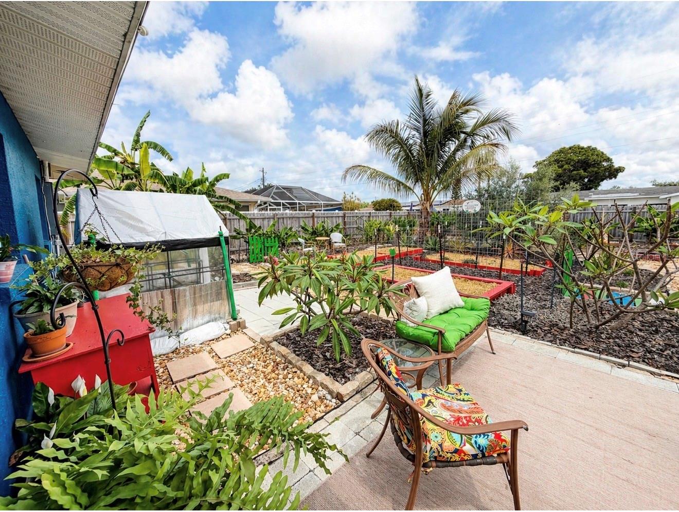 1320 LAUREL AVE, VENICE, FL, 34285