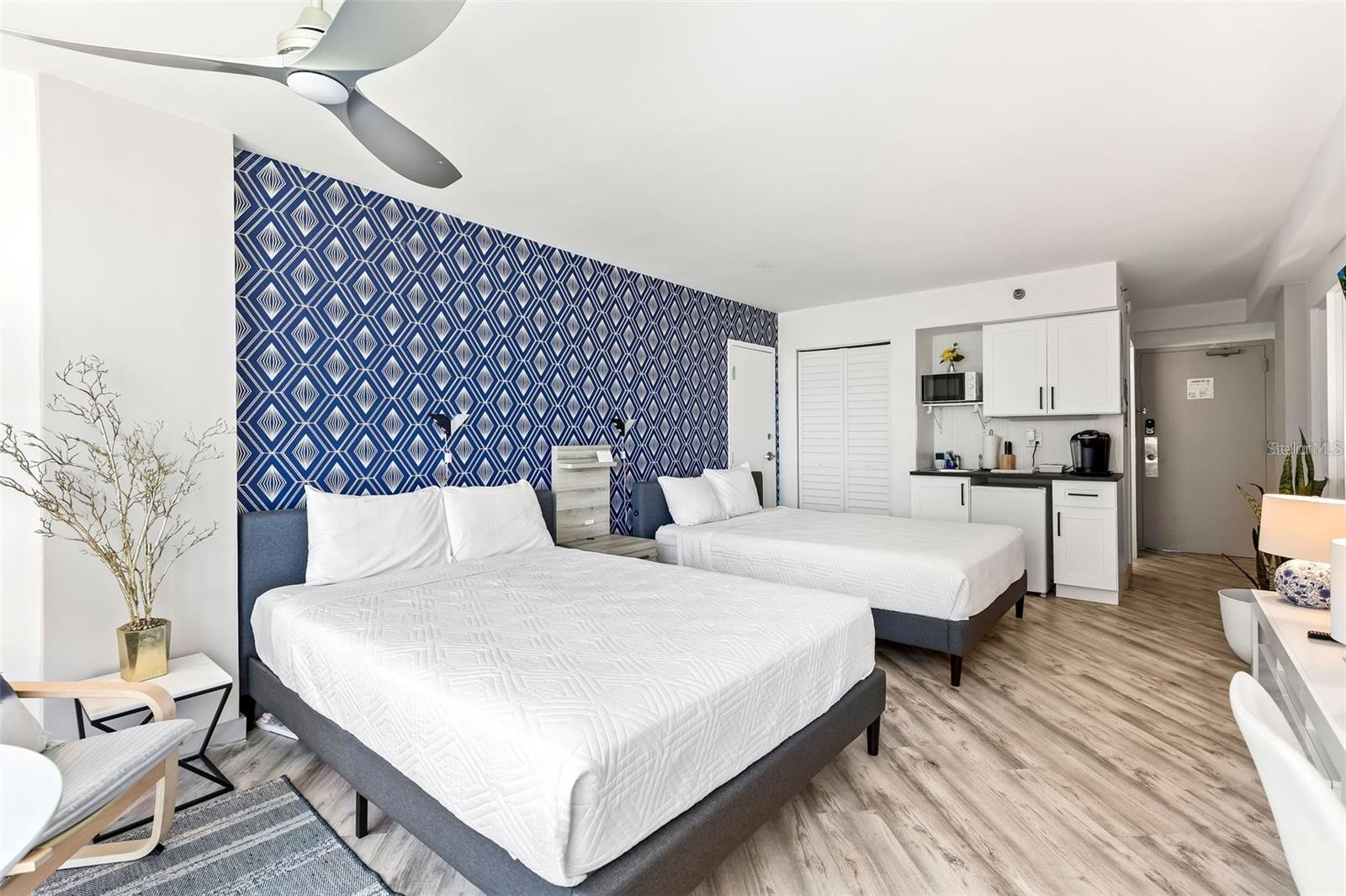 1909 S ATLANTIC AVE #411 & 412, DAYTONA BEACH, FL, 32118