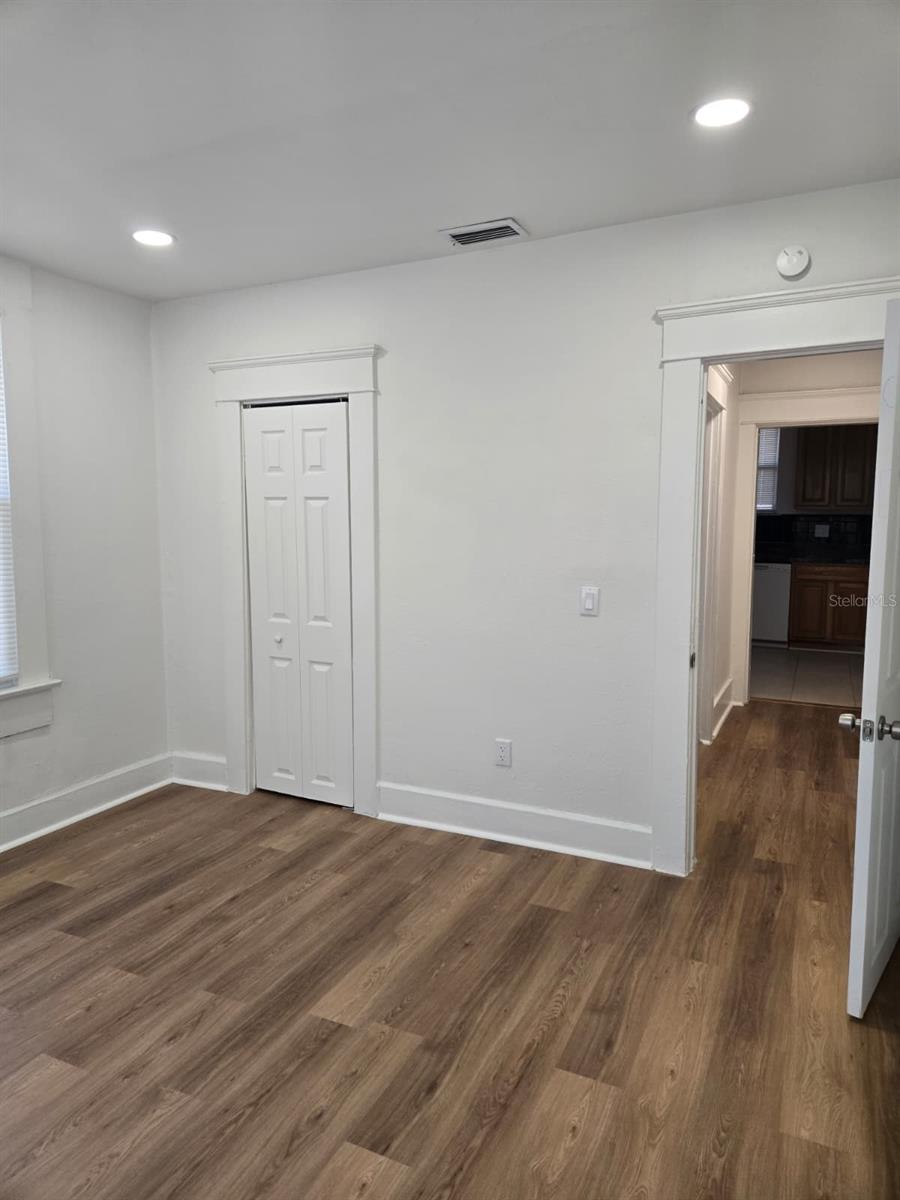 709 E JAMES ST, TAMPA, FL, 33603