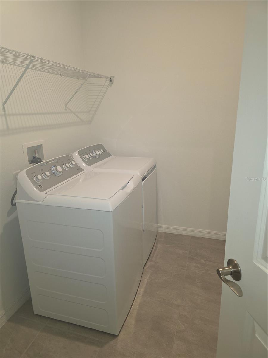 1838 BLUE LAGOON CIR, MASCOTTE, FL, 34753