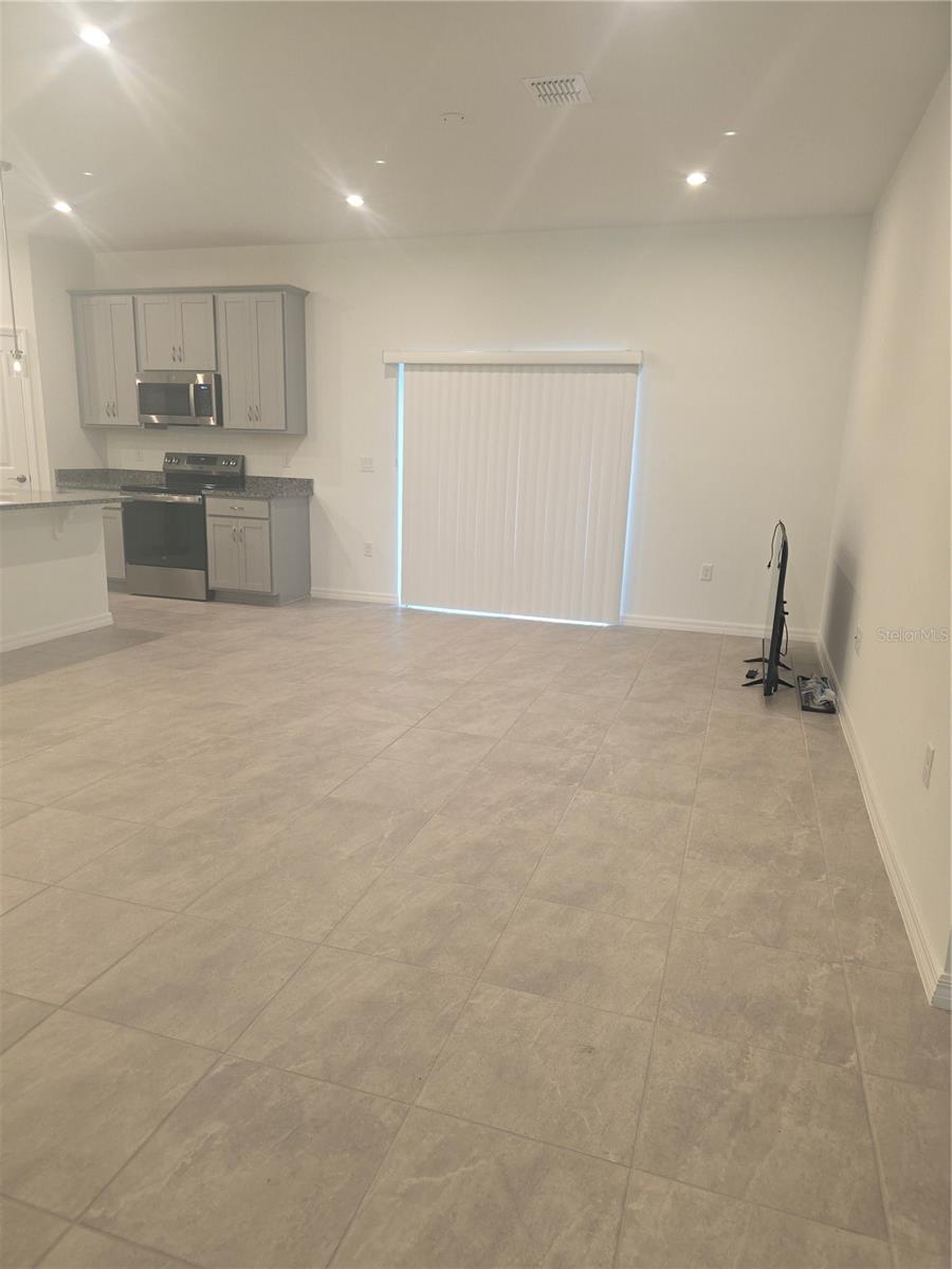 1838 BLUE LAGOON CIR, MASCOTTE, FL, 34753