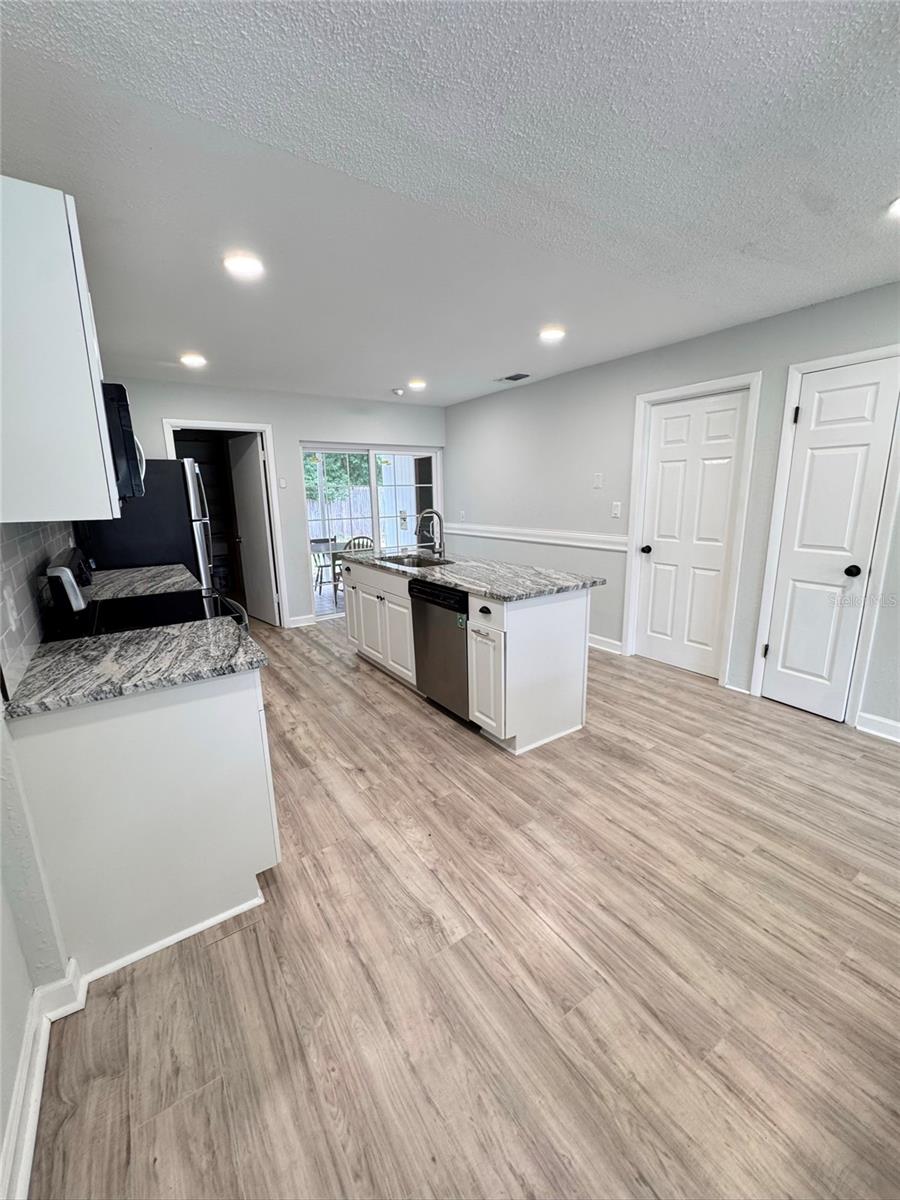 8043 PUFFIN DR, ORLANDO, FL, 32825