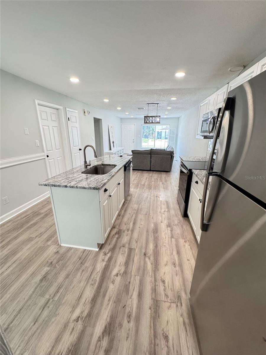 8043 PUFFIN DR, ORLANDO, FL, 32825
