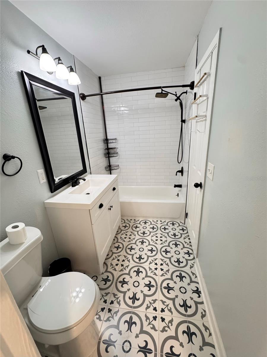 8043 PUFFIN DR, ORLANDO, FL, 32825