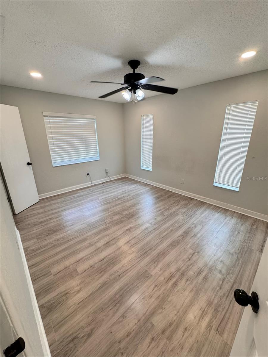 8043 PUFFIN DR, ORLANDO, FL, 32825