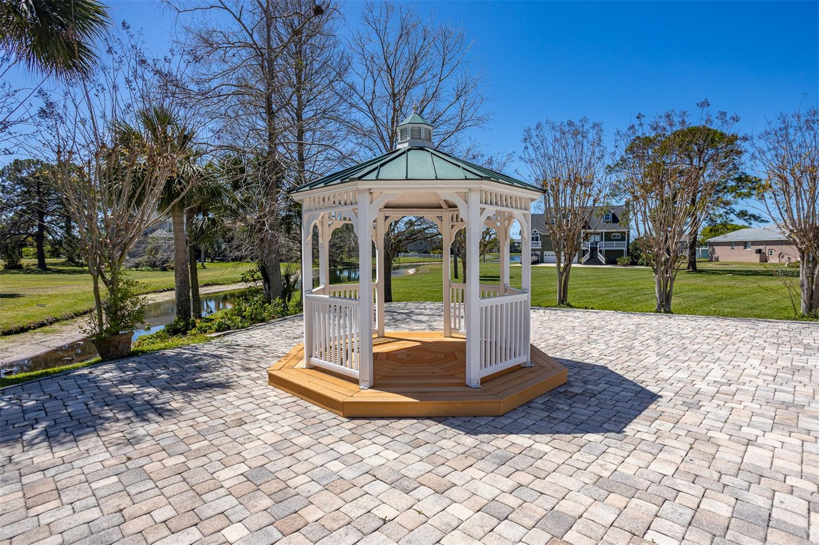 2008 N POINTE ALEXIS DR, TARPON SPRINGS, FL, 34689