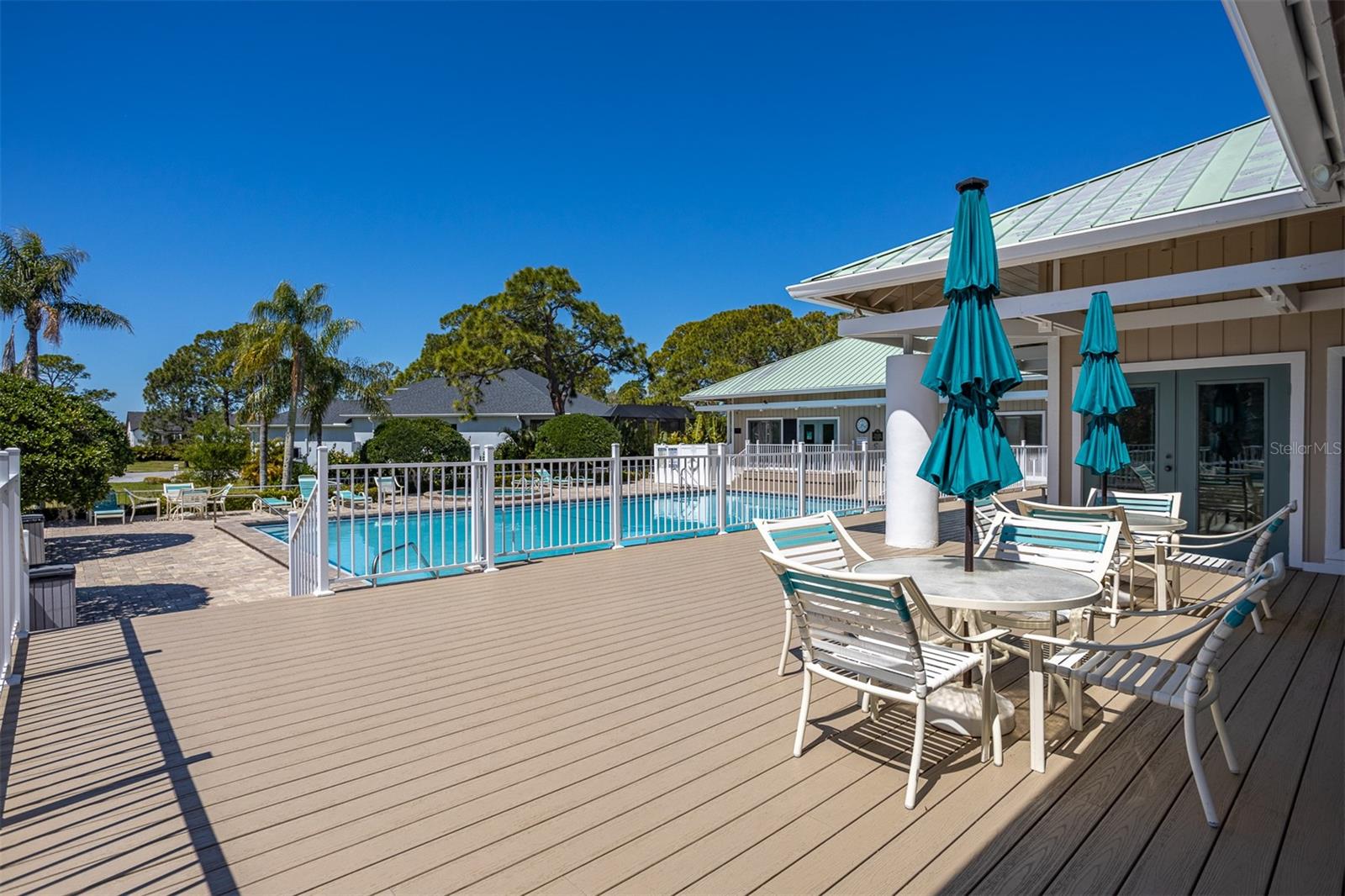 2008 N POINTE ALEXIS DR, TARPON SPRINGS, FL, 34689