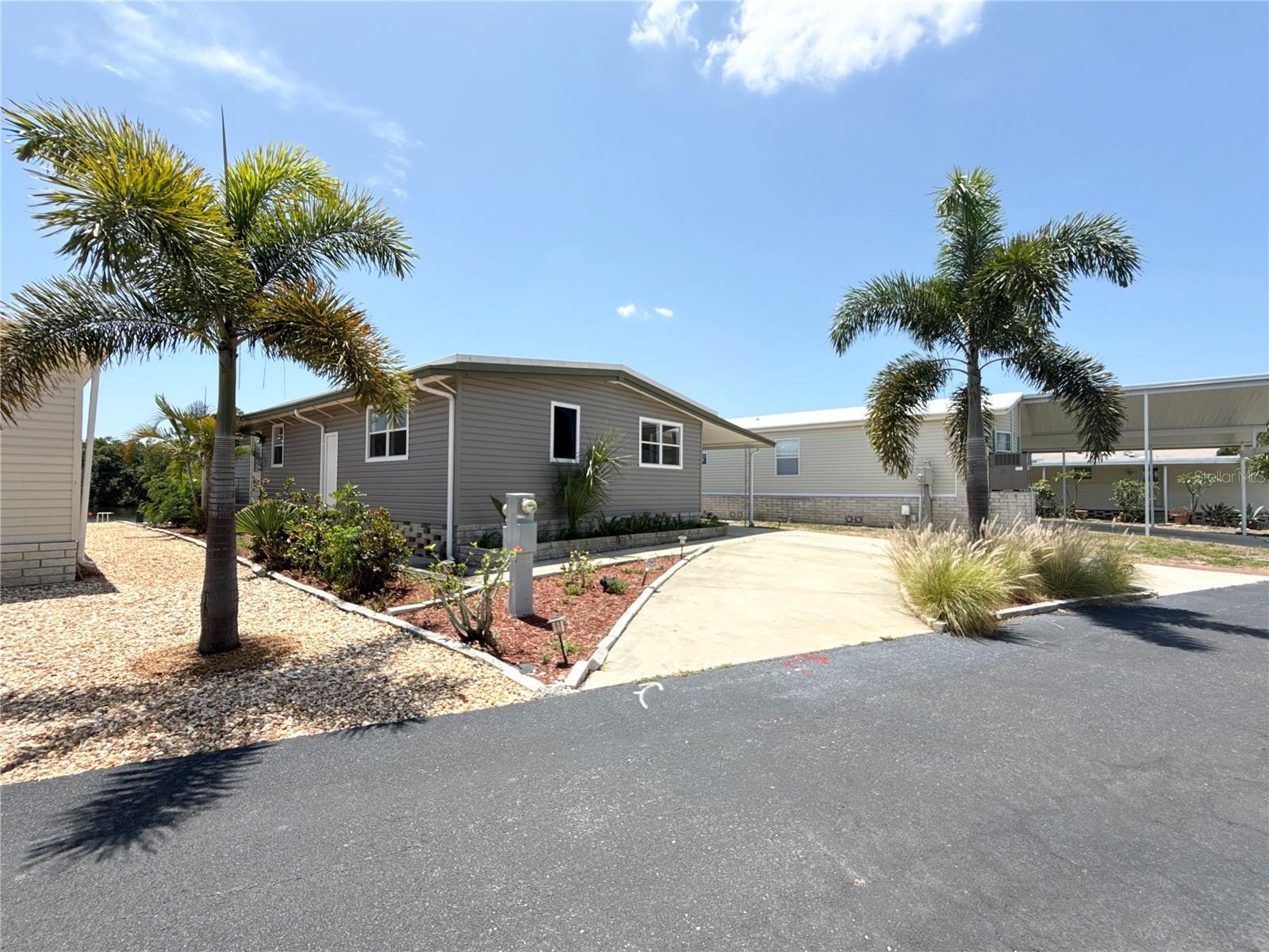 460 MOUNT OAK AVE NE #745, ST PETERSBURG, FL, 33702