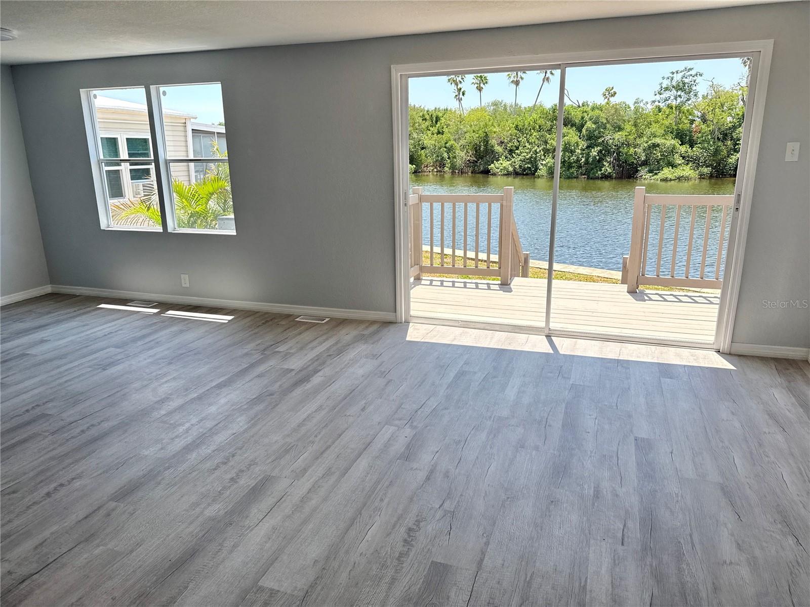 460 MOUNT OAK AVE NE #745, ST PETERSBURG, FL, 33702