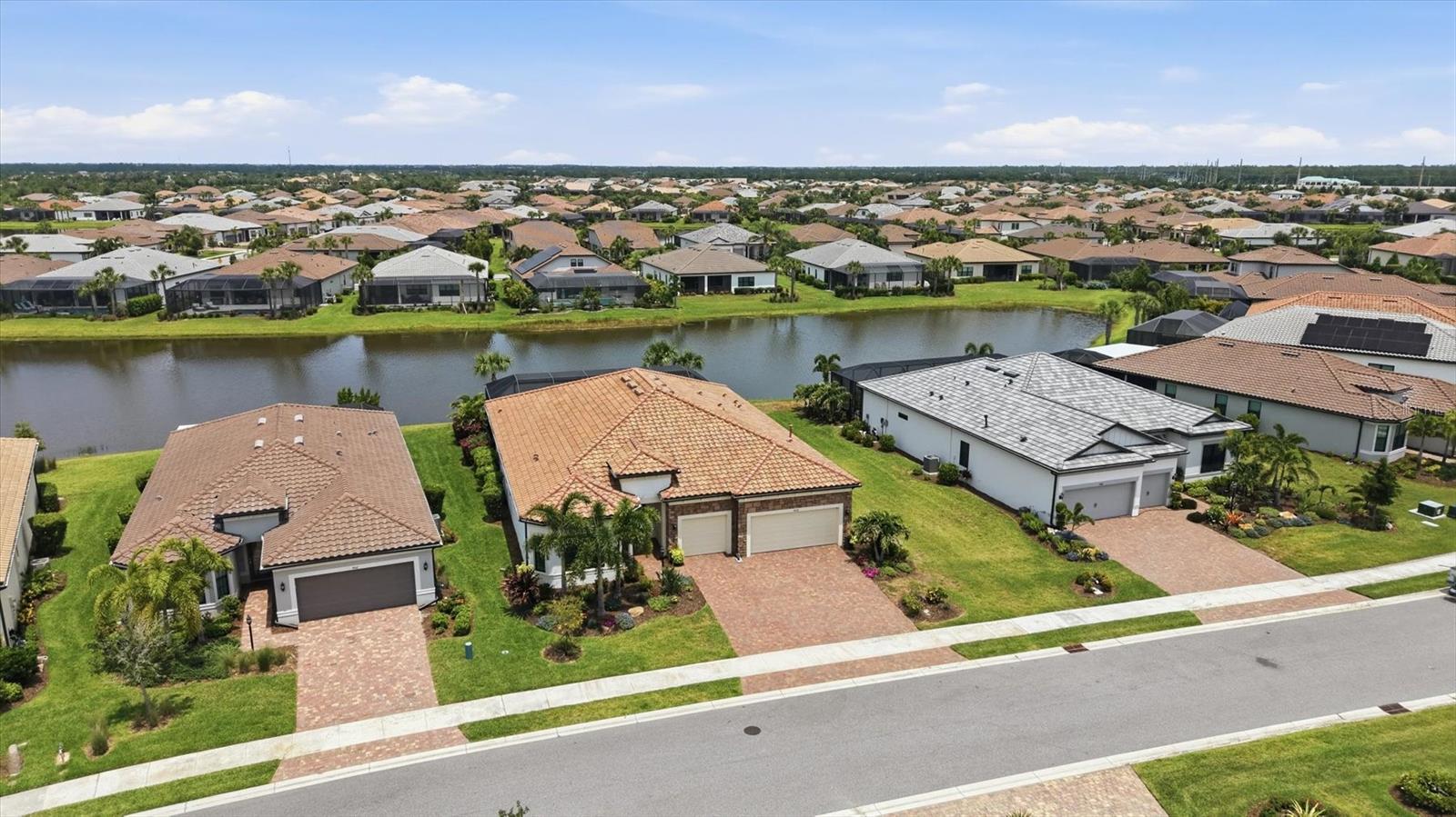 7428 SUMMERLAND CV, LAKEWOOD RANCH, FL, 34202