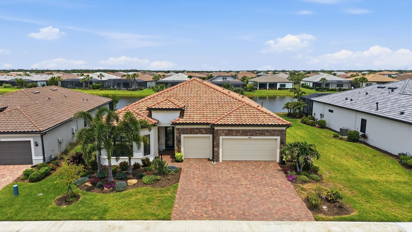 7428 SUMMERLAND CV, LAKEWOOD RANCH, FL, 34202