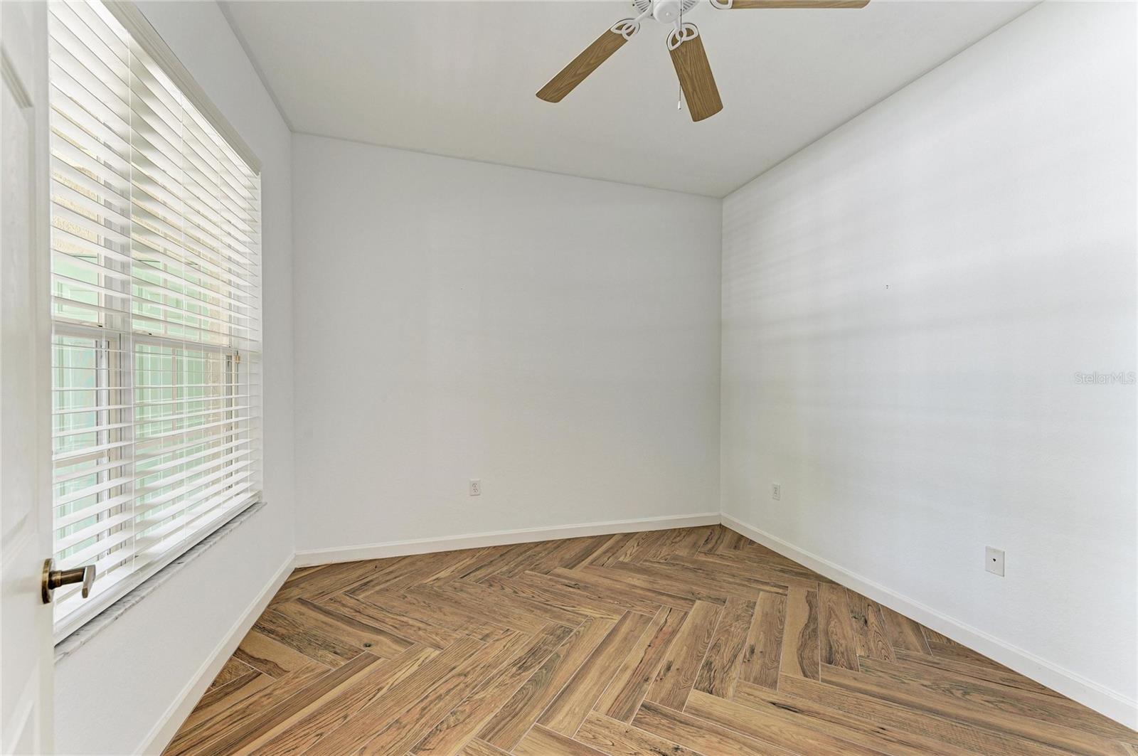 5047 LAKESCENE PL, SARASOTA, FL, 34243