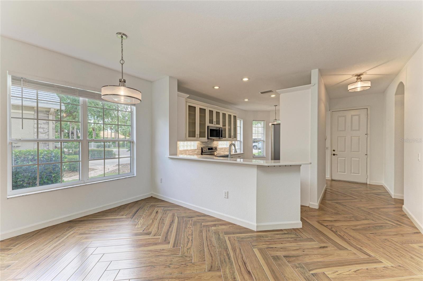 5047 LAKESCENE PL, SARASOTA, FL, 34243