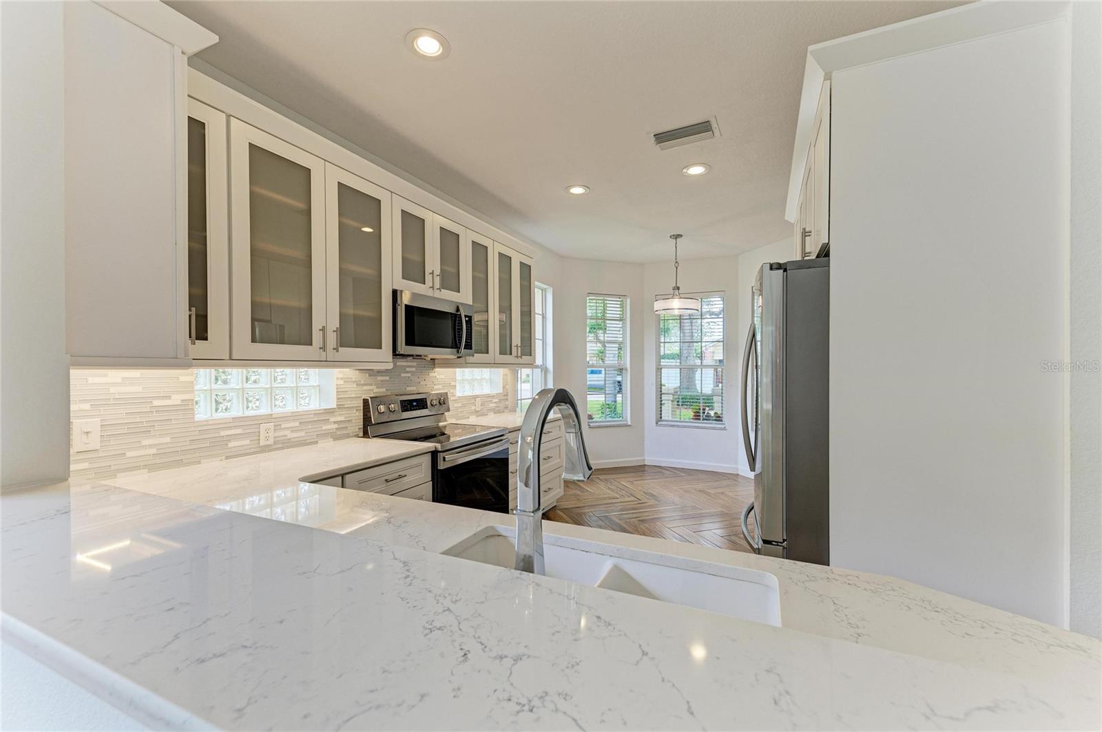 5047 LAKESCENE PL, SARASOTA, FL, 34243