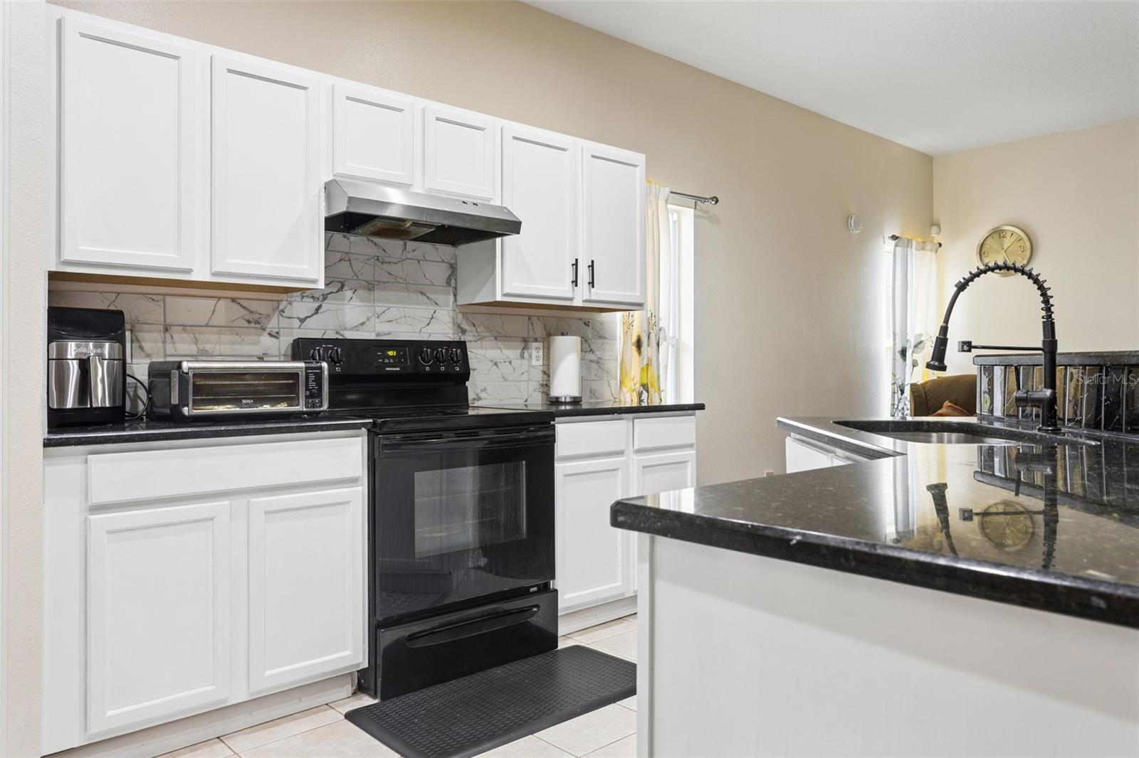 2925 BANYAN HILL LN, LAND O LAKES, FL, 34639