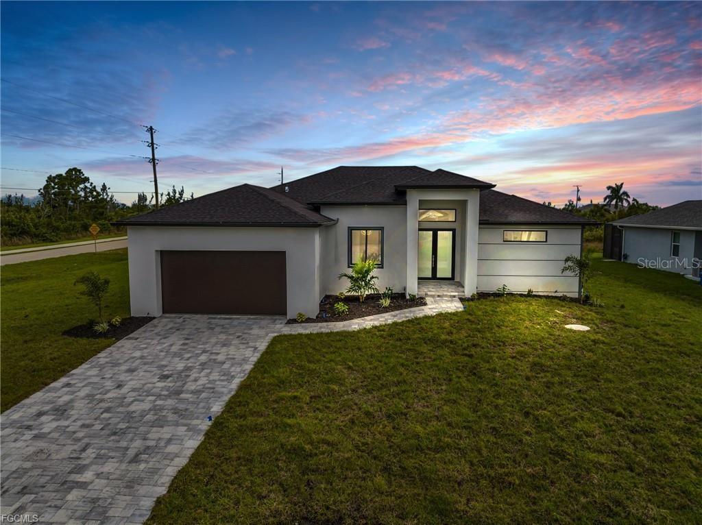 15401 AQUA CIR, PORT CHARLOTTE, FL, 33981