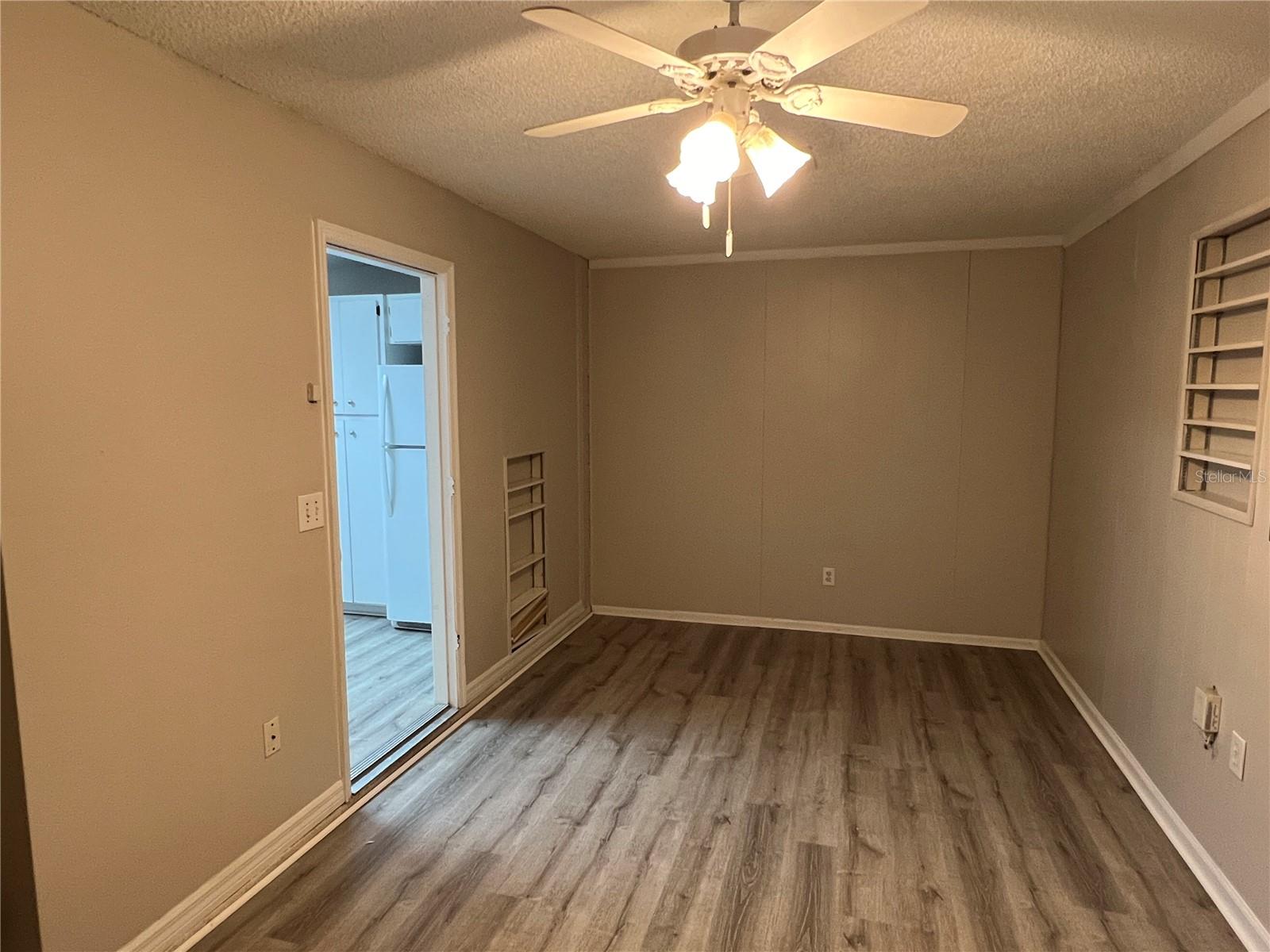 8108 TOM SAWYER DR, TAMPA, FL, 33637