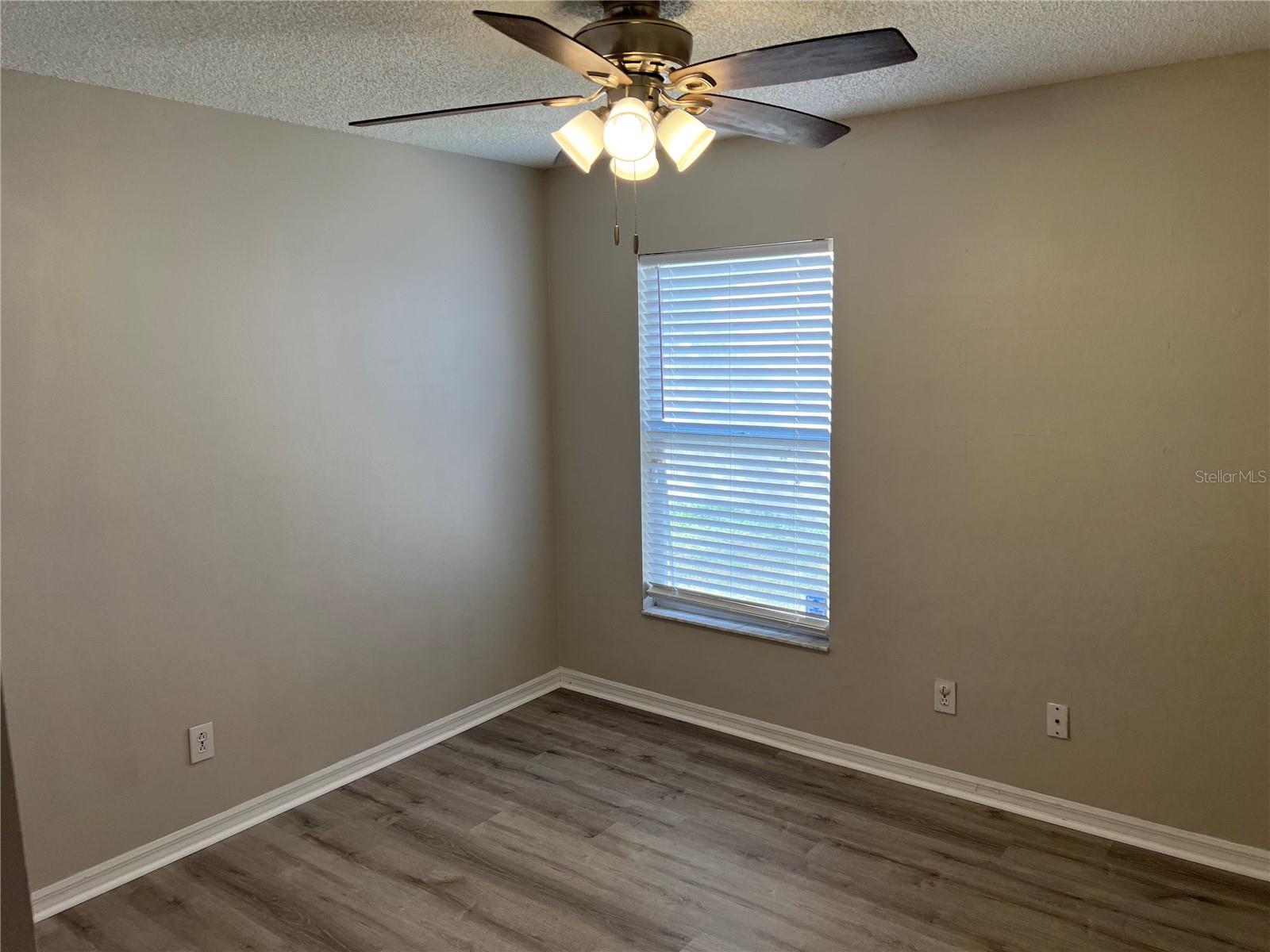 8108 TOM SAWYER DR, TAMPA, FL, 33637