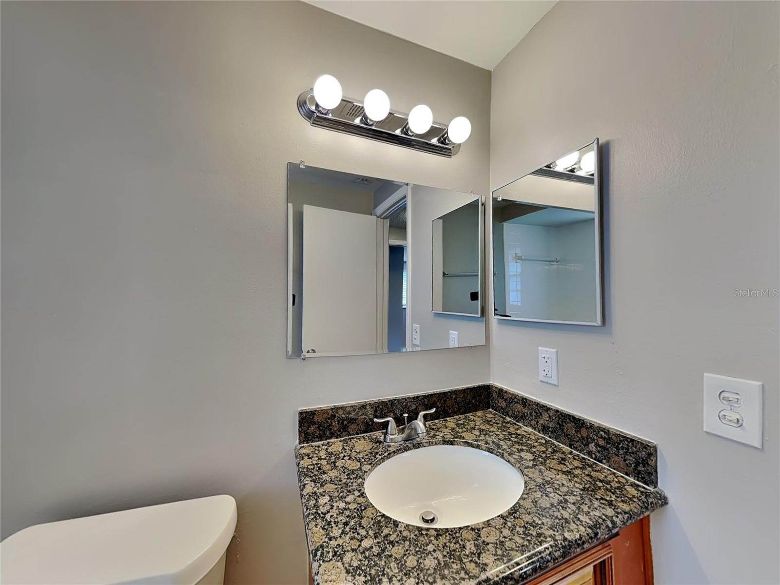 NORTH LAKES SEC C UNIT 1, TAMPA, FL, 33618