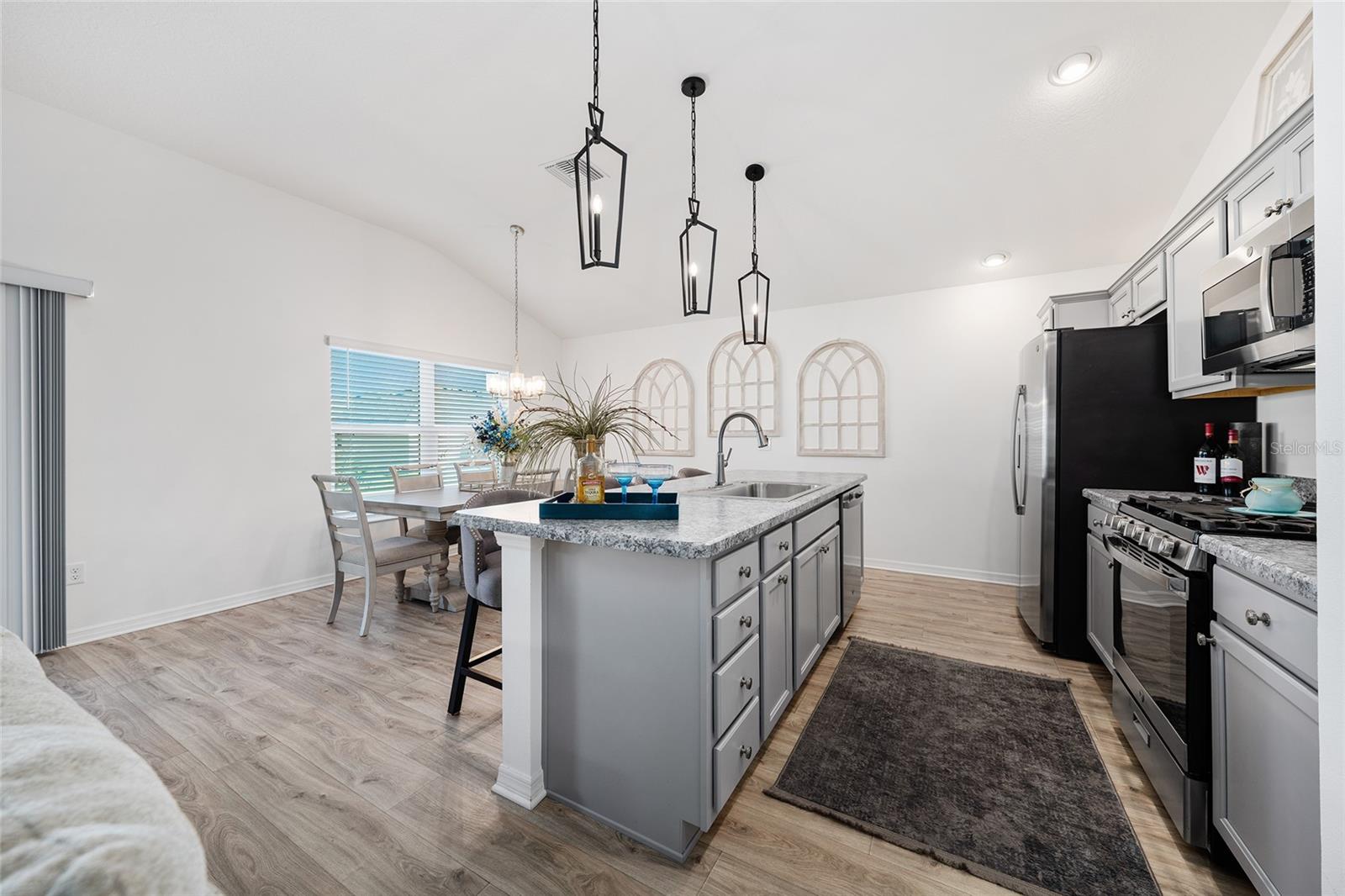 2909 CHIMBORAZO WAY, THE VILLAGES, FL, 32163