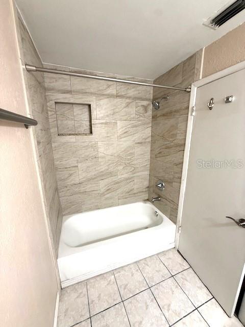 14210 VILLAGE VIEW DR, TAMPA, FL, 33624