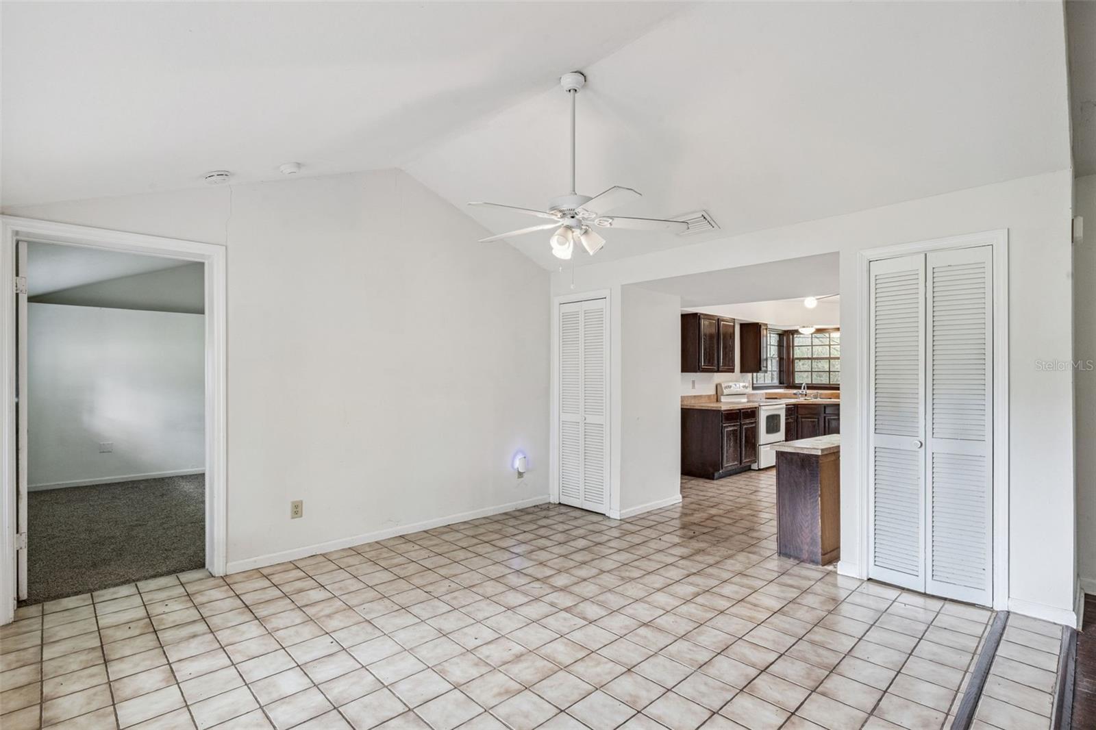 2015 BUCKMINSTER CIR, ORLANDO, FL, 32803