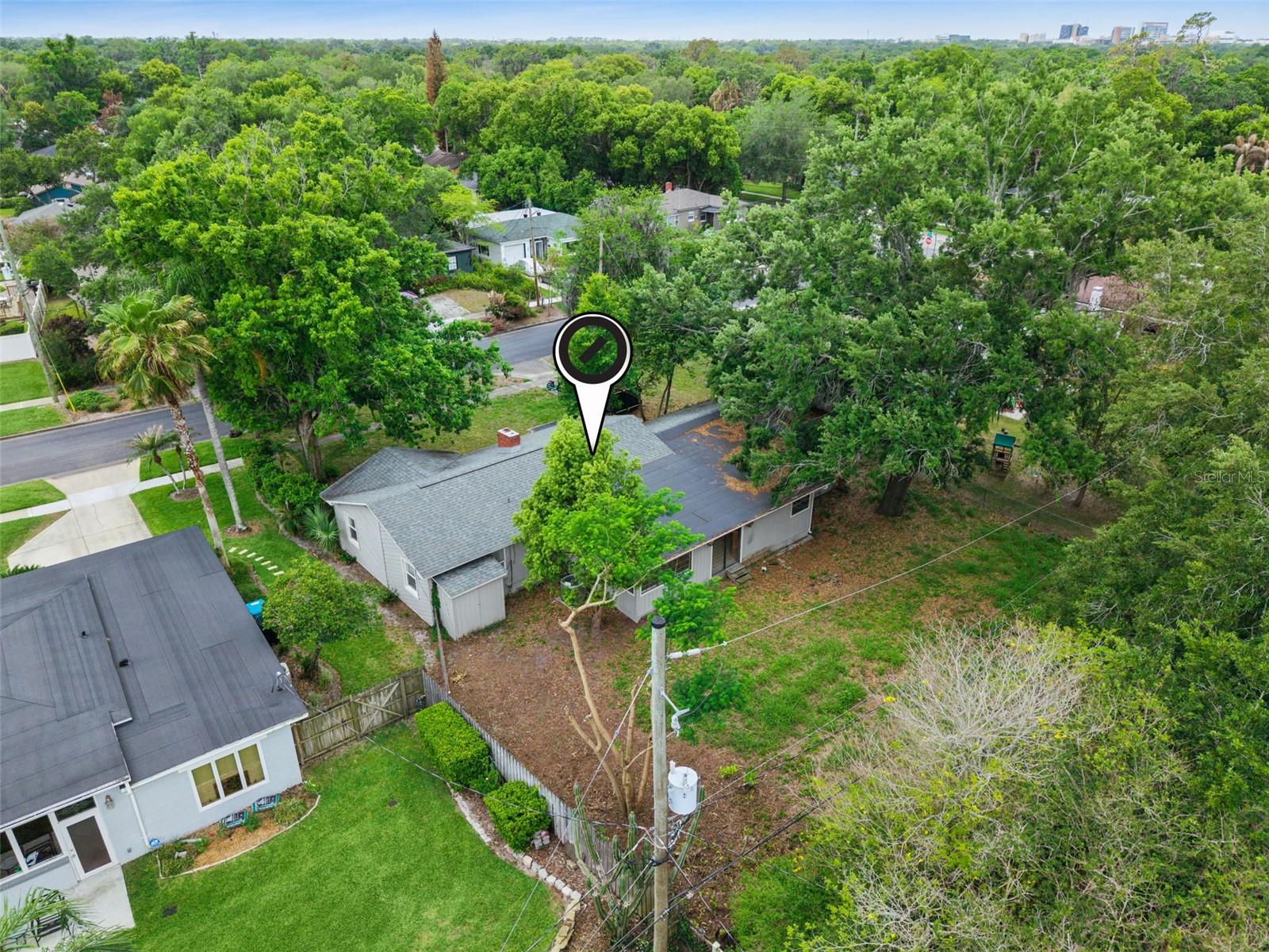 2015 BUCKMINSTER CIR, ORLANDO, FL, 32803