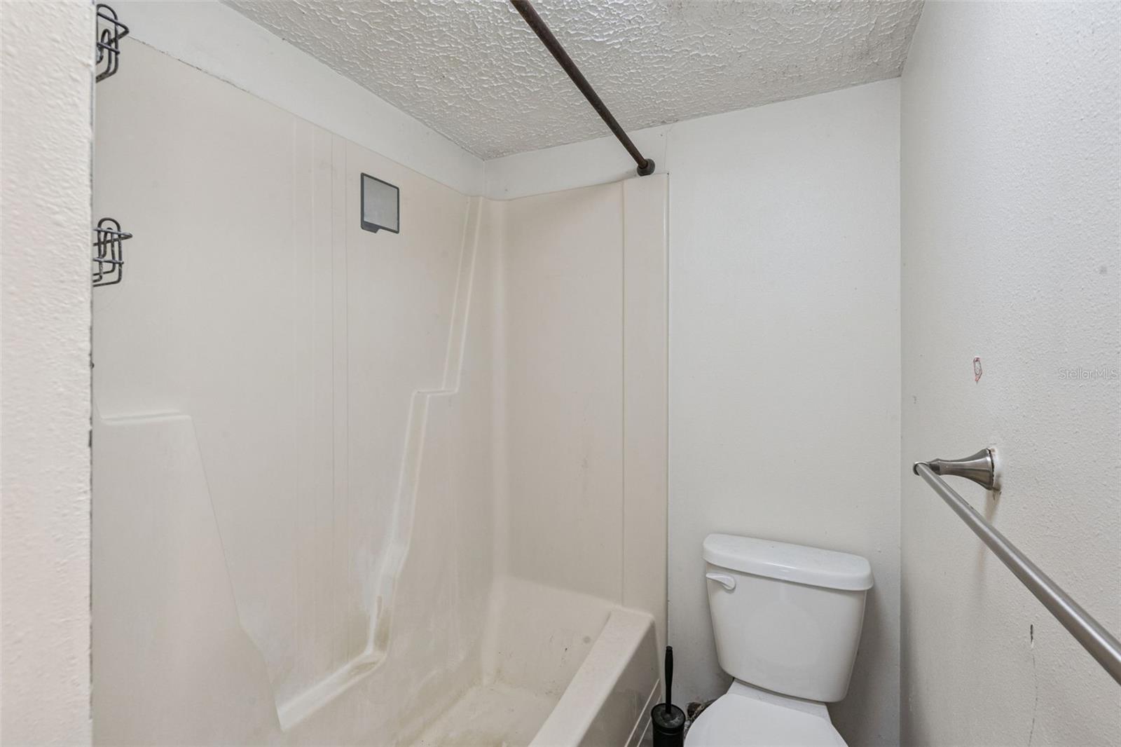 2015 BUCKMINSTER CIR, ORLANDO, FL, 32803