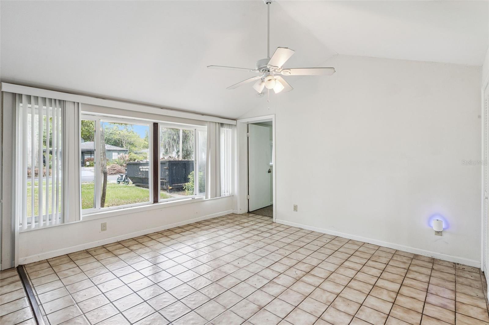 2015 BUCKMINSTER CIR, ORLANDO, FL, 32803