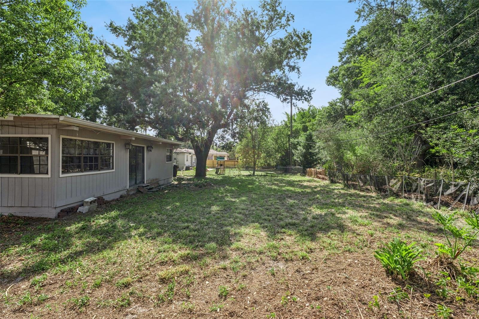 2015 BUCKMINSTER CIR, ORLANDO, FL, 32803