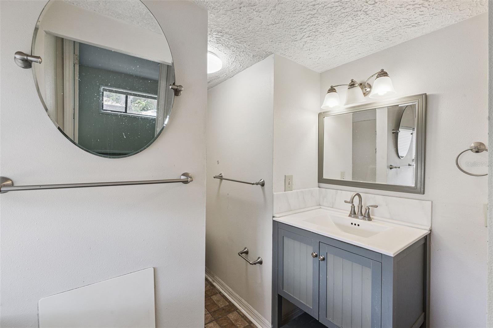 2015 BUCKMINSTER CIR, ORLANDO, FL, 32803