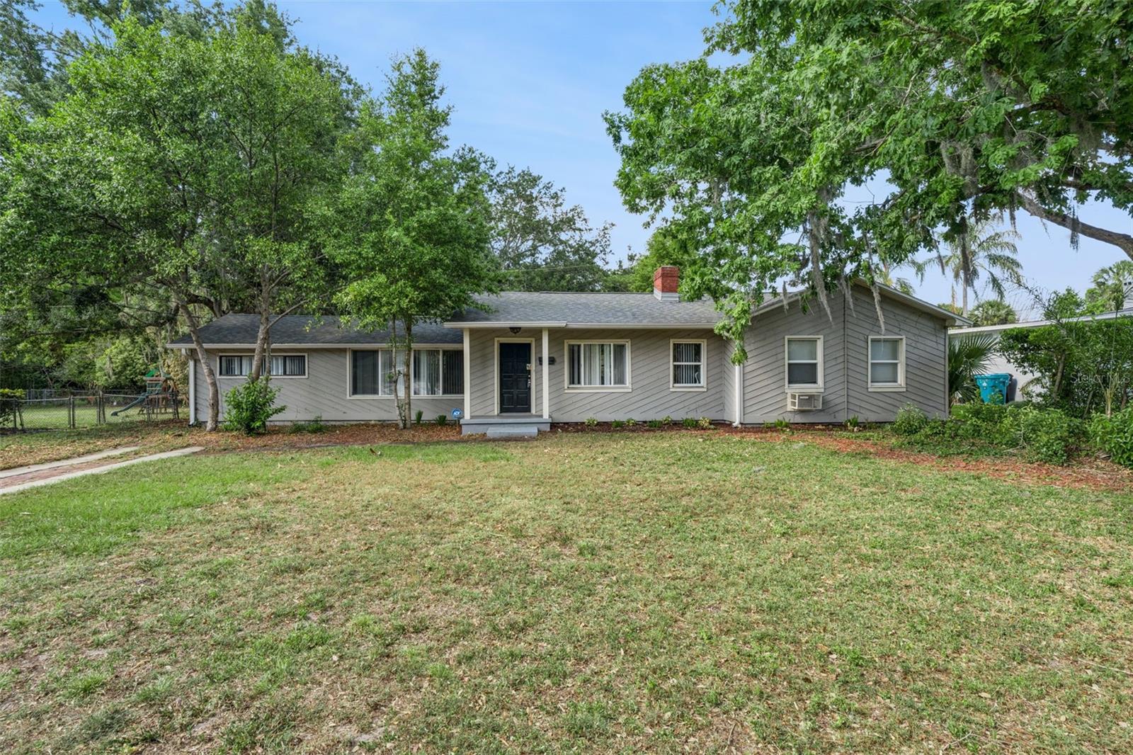 2015 BUCKMINSTER CIR, ORLANDO, FL, 32803