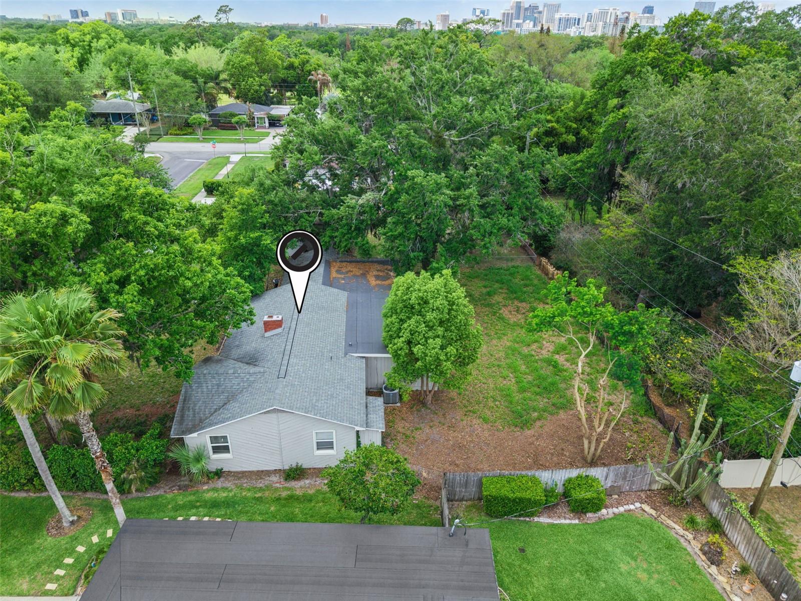 2015 BUCKMINSTER CIR, ORLANDO, FL, 32803