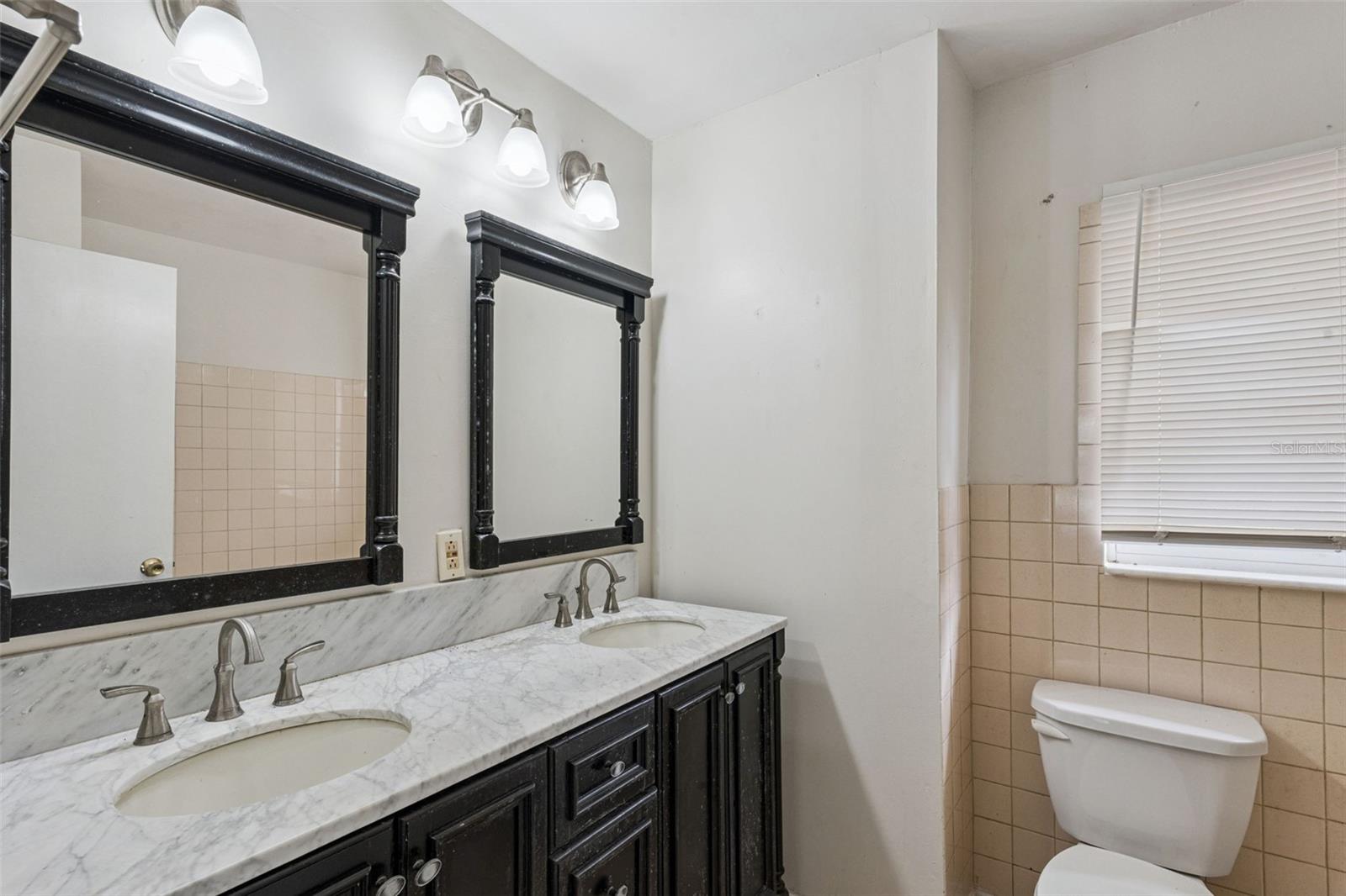 2015 BUCKMINSTER CIR, ORLANDO, FL, 32803