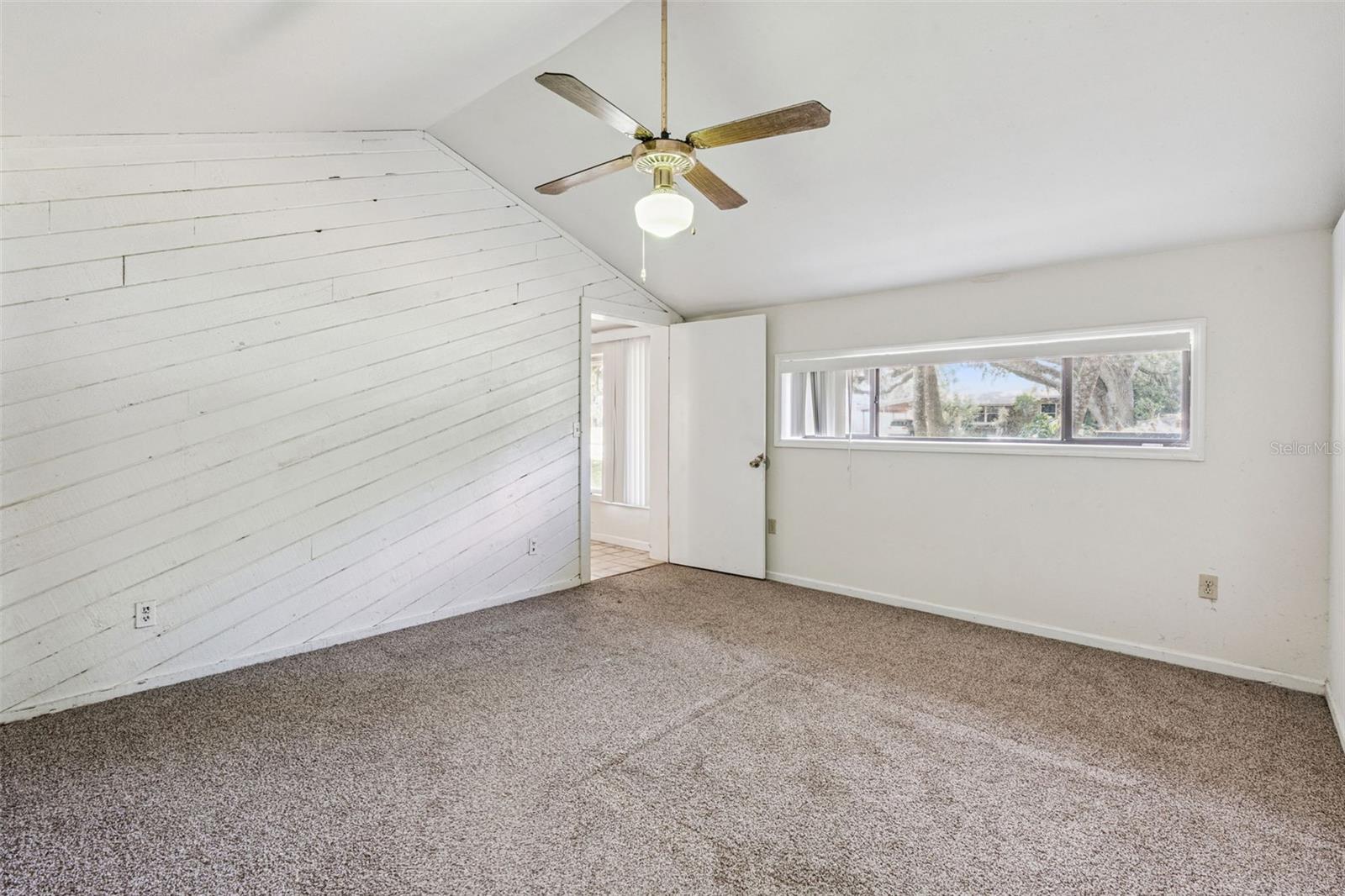 2015 BUCKMINSTER CIR, ORLANDO, FL, 32803