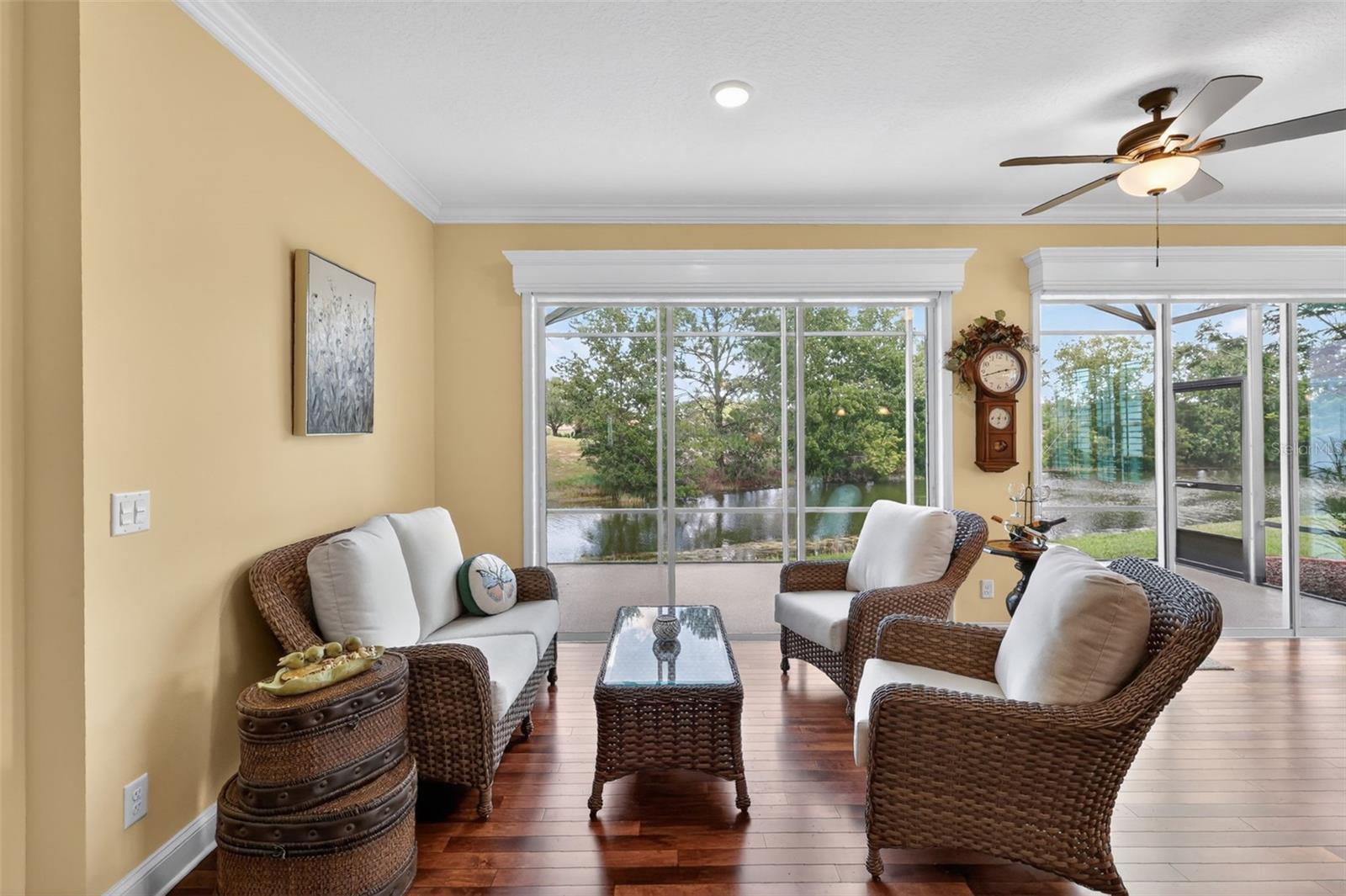 8041 SAINT JAMES WAY, MOUNT DORA, FL, 32757