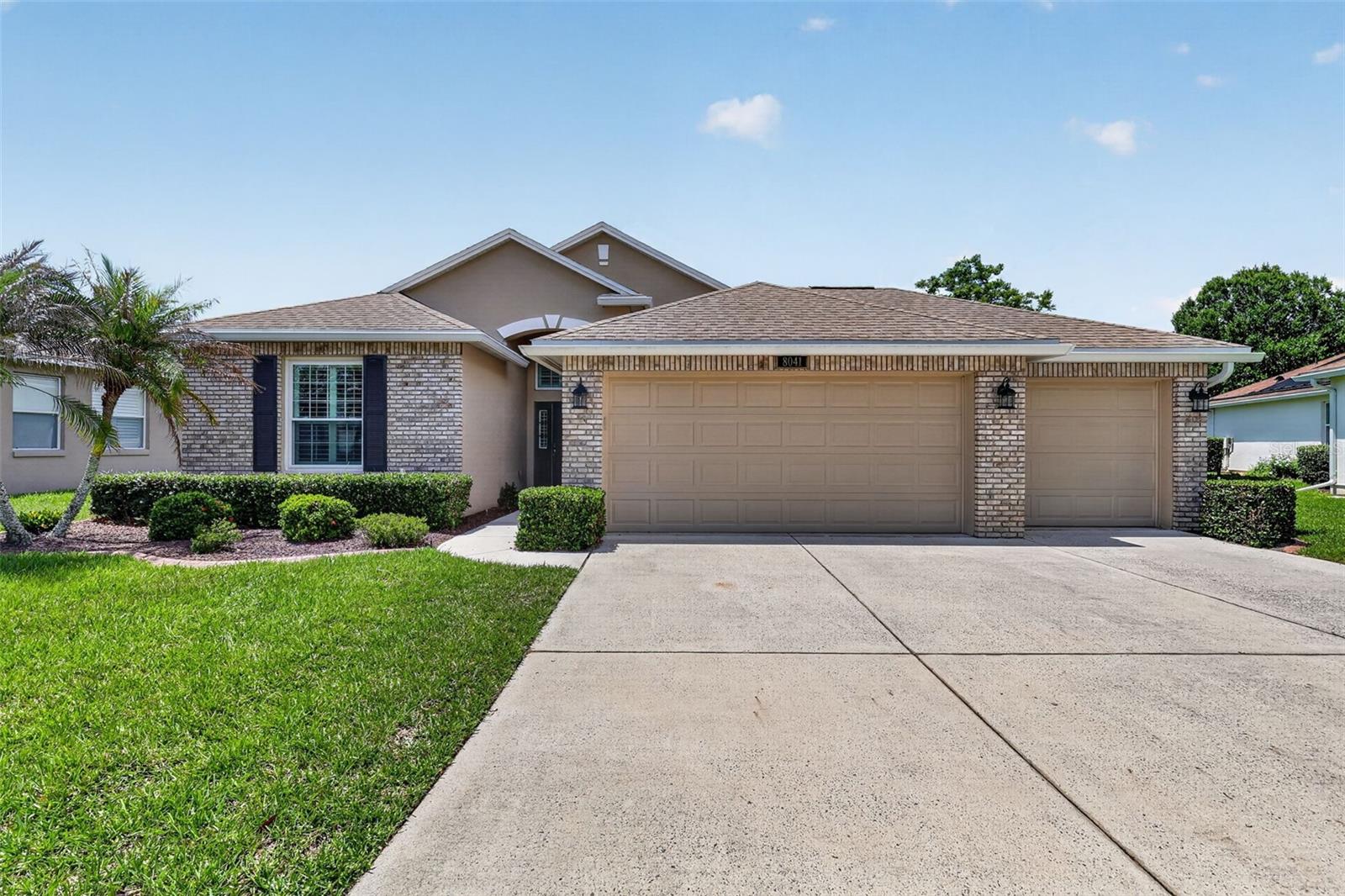 8041 SAINT JAMES WAY, MOUNT DORA, FL, 32757