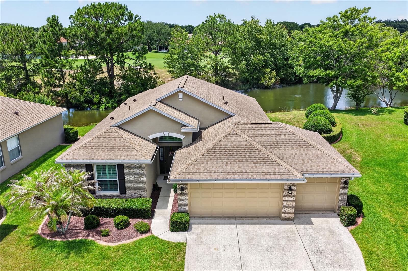 8041 SAINT JAMES WAY, MOUNT DORA, FL, 32757