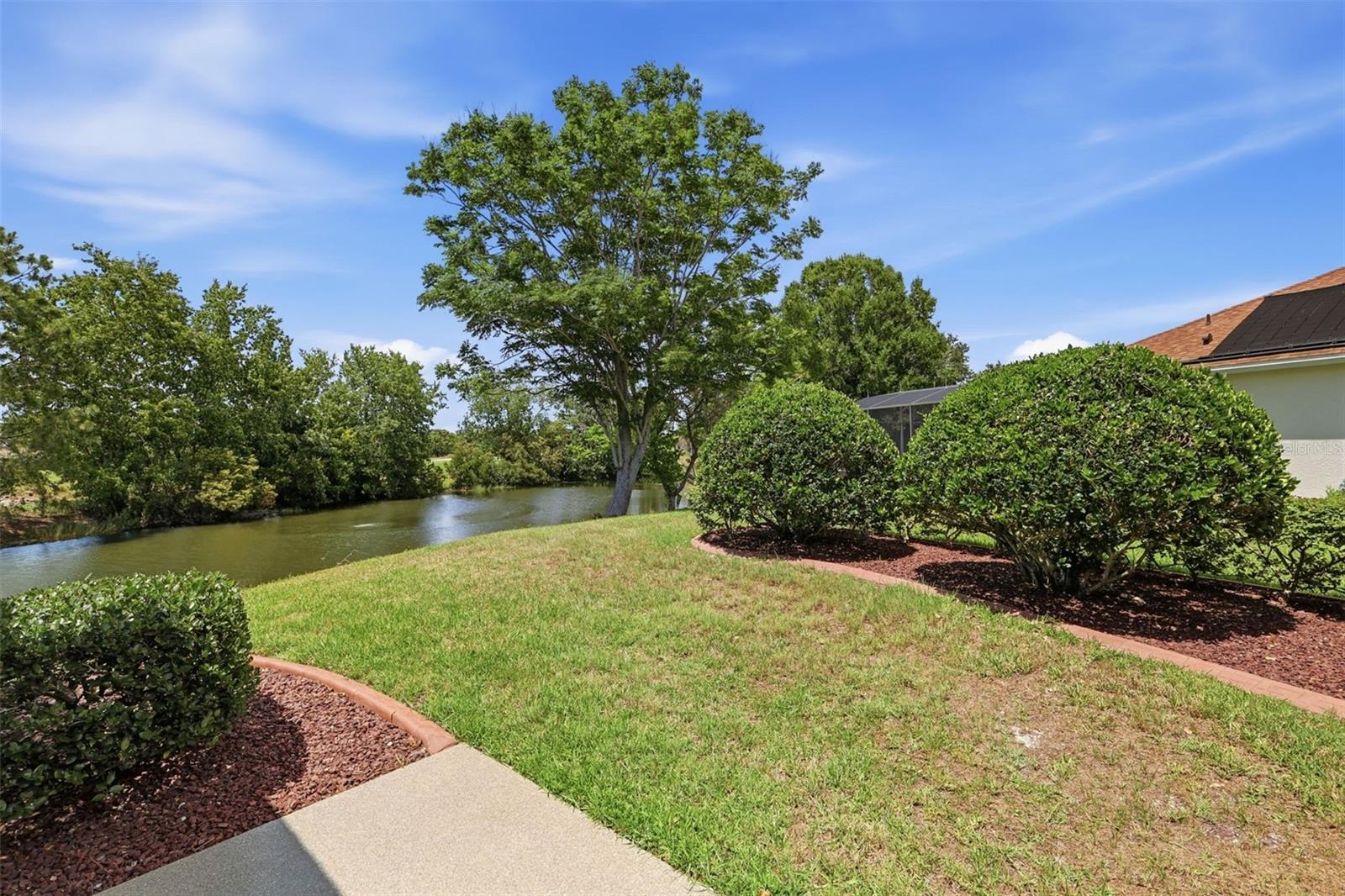 8041 SAINT JAMES WAY, MOUNT DORA, FL, 32757
