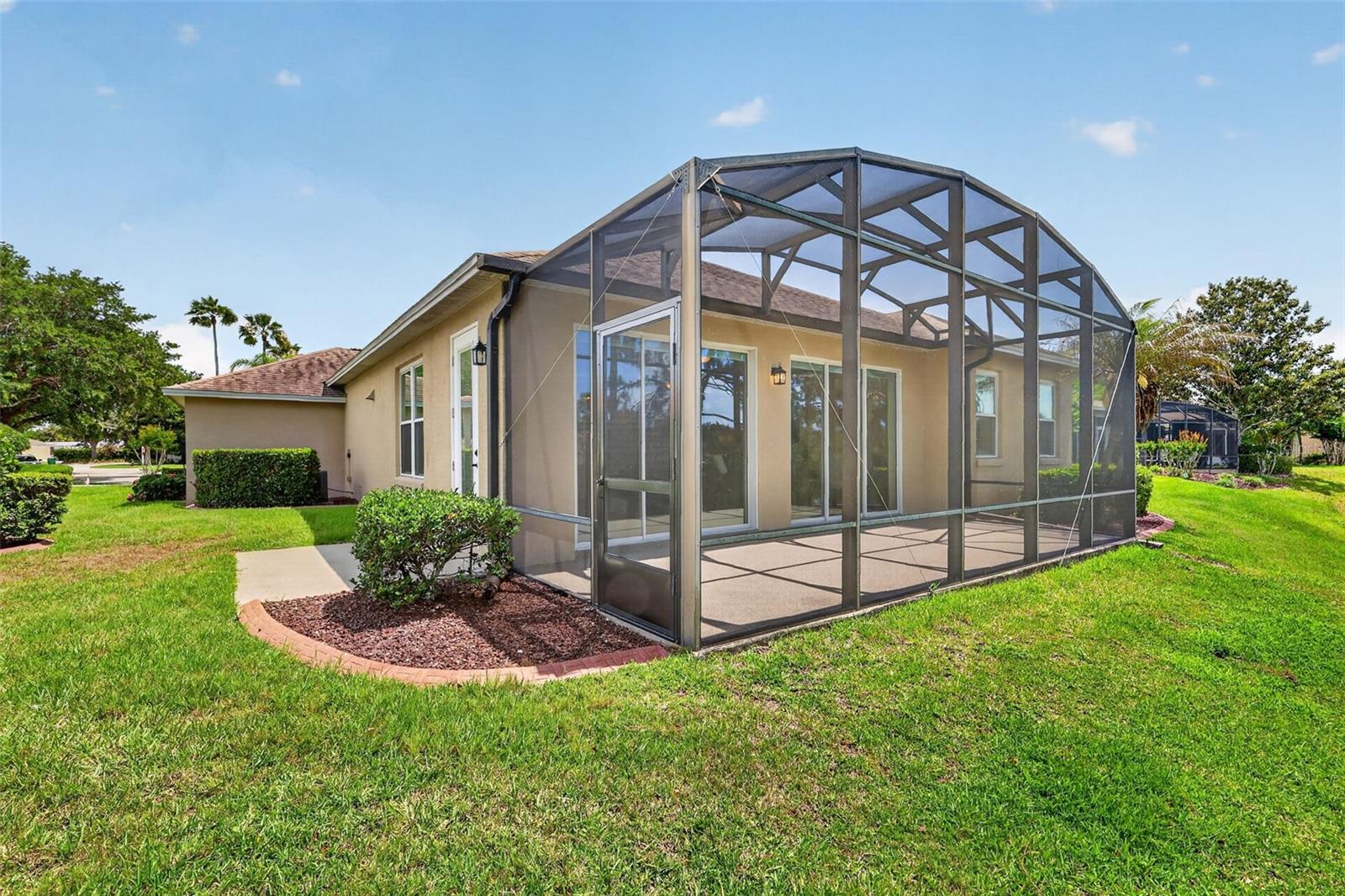 8041 SAINT JAMES WAY, MOUNT DORA, FL, 32757