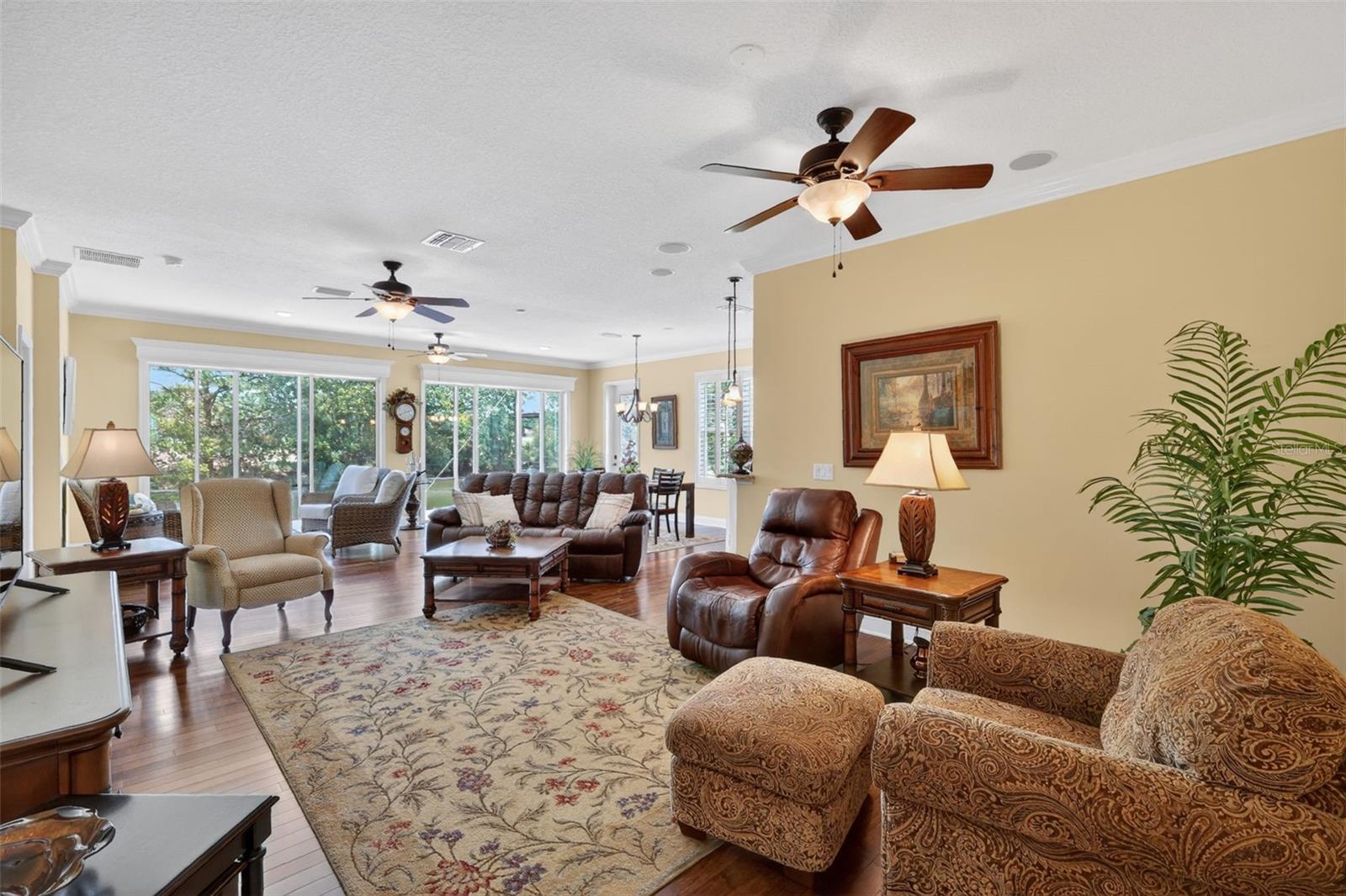 8041 SAINT JAMES WAY, MOUNT DORA, FL, 32757