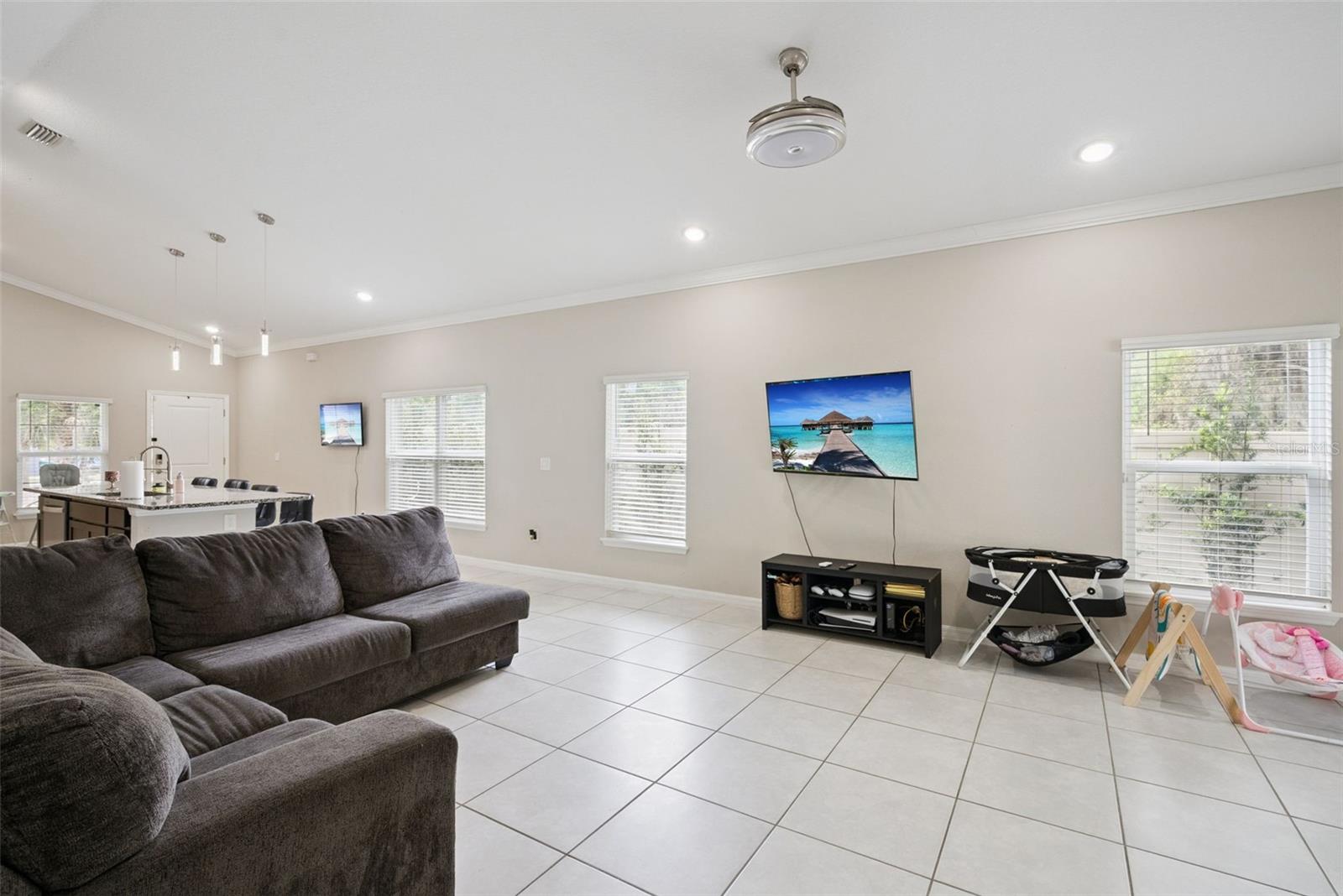 520 S KENTUCKY AVE, DELAND, FL, 32724