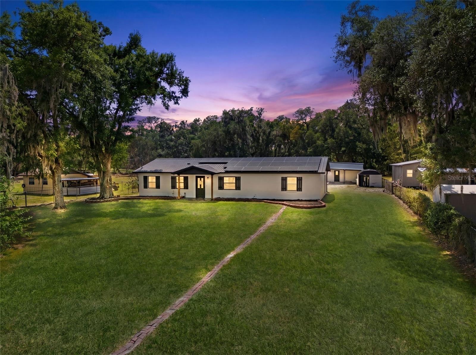2111 HINSON RD, DOVER, FL, 33527