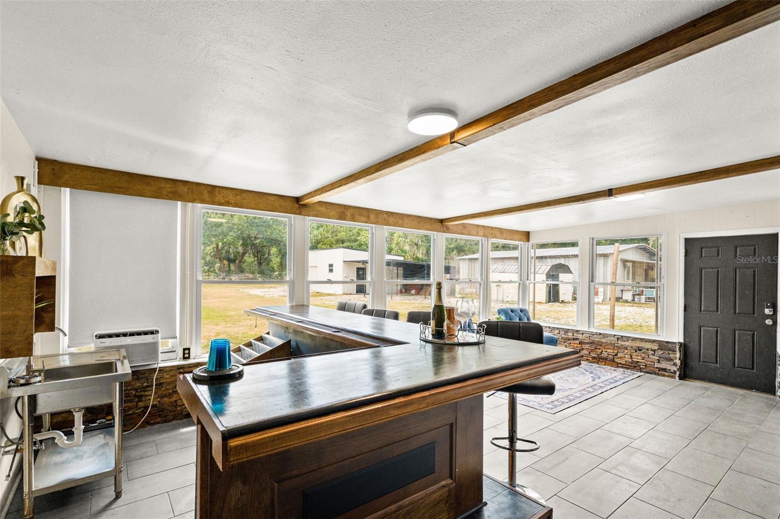 2111 HINSON RD, DOVER, FL, 33527