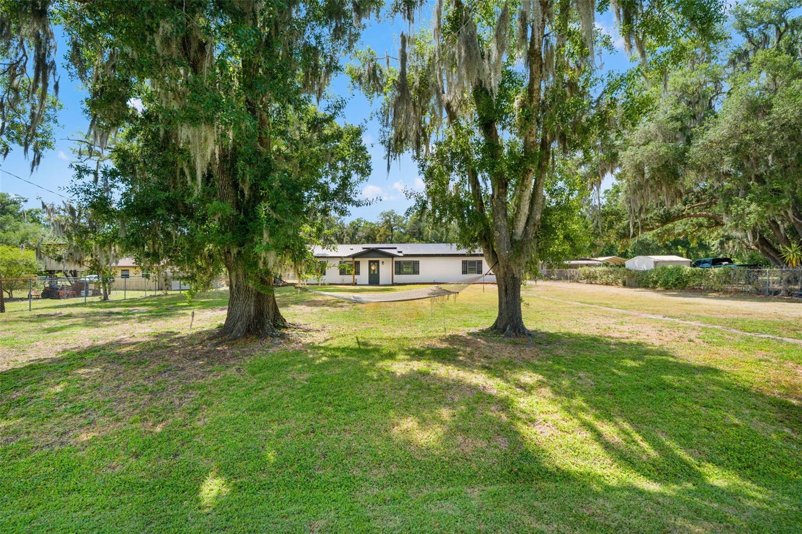 2111 HINSON RD, DOVER, FL, 33527