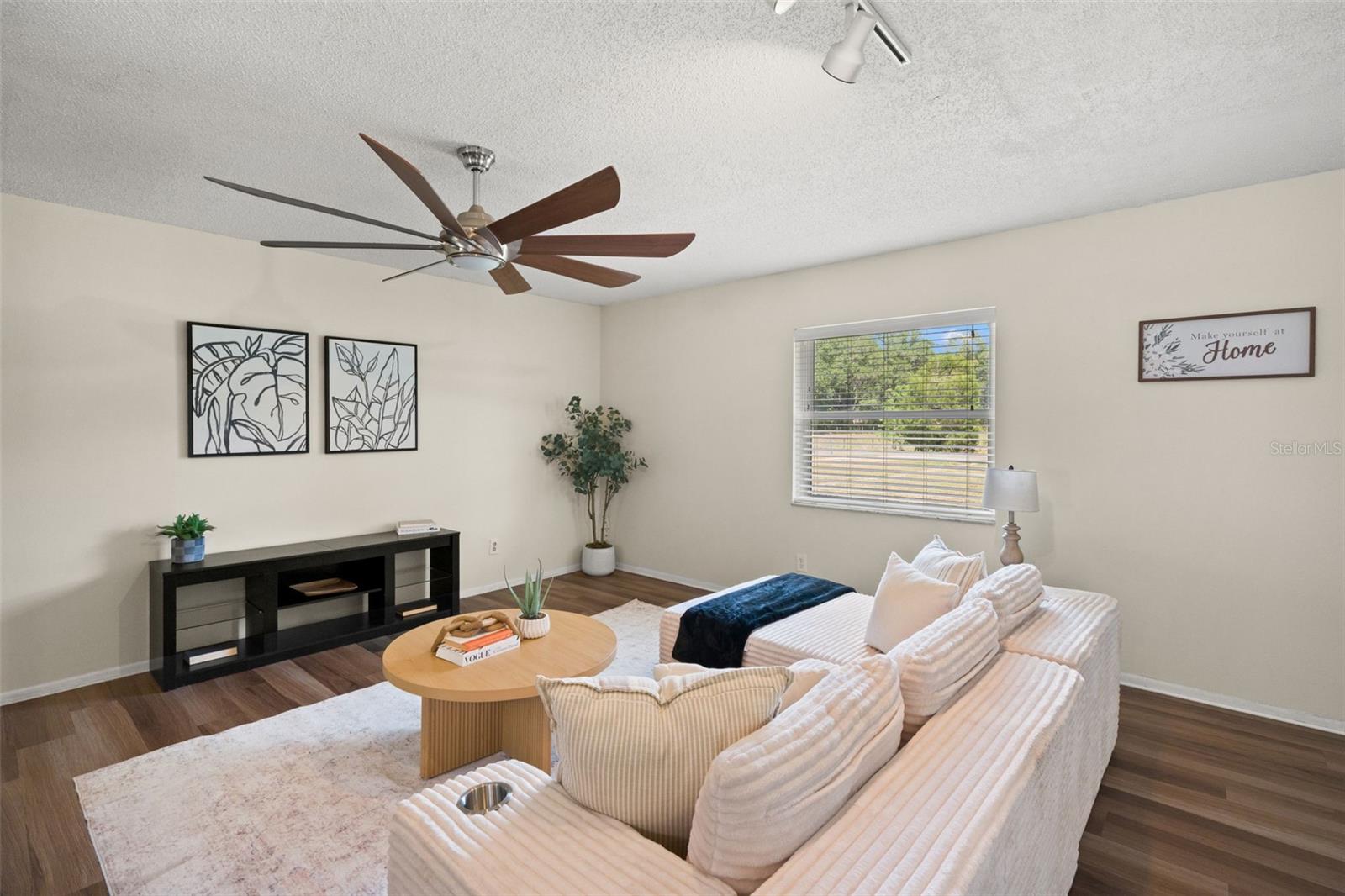 2111 HINSON RD, DOVER, FL, 33527