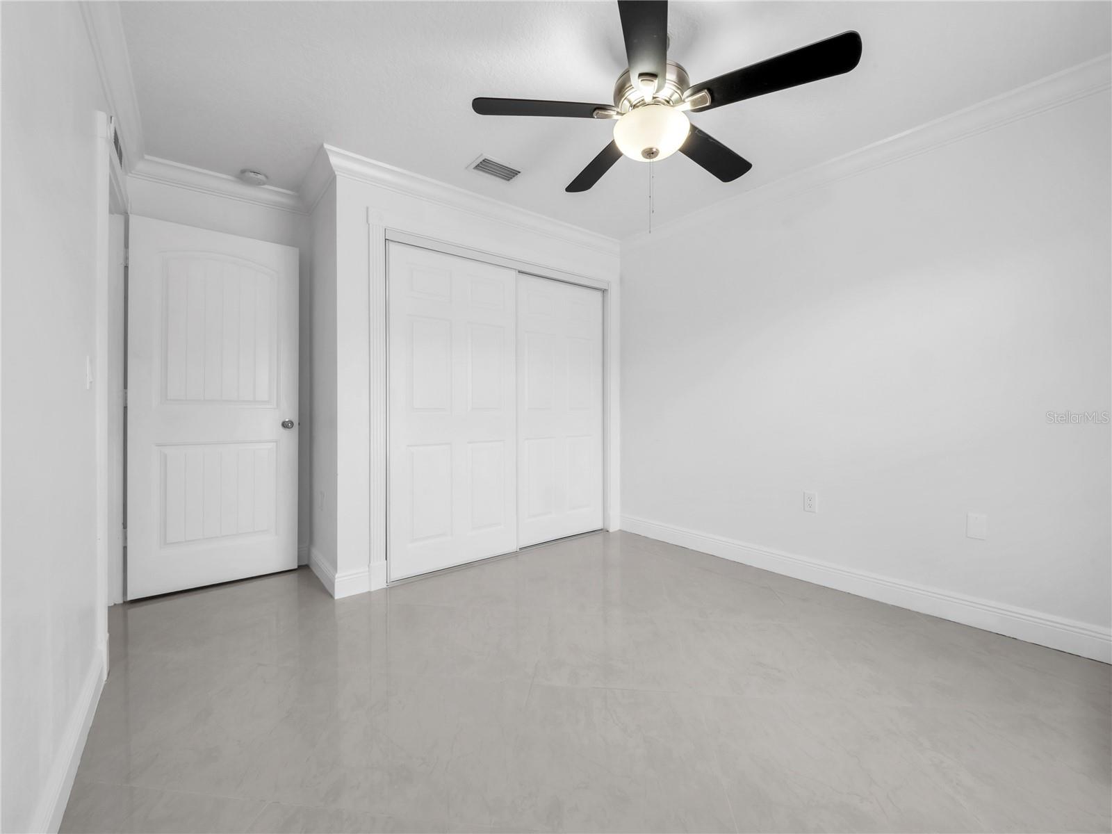 3122 W CREST AVE, TAMPA, FL, 33614