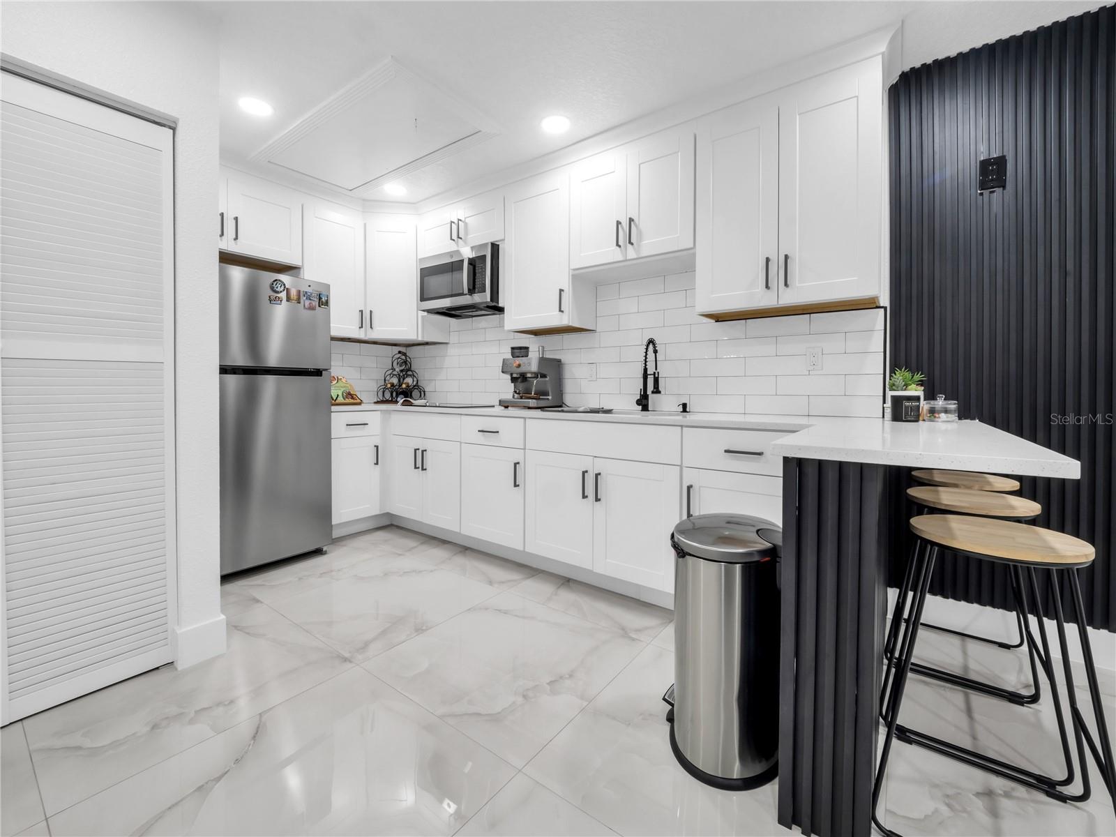 3122 W CREST AVE, TAMPA, FL, 33614